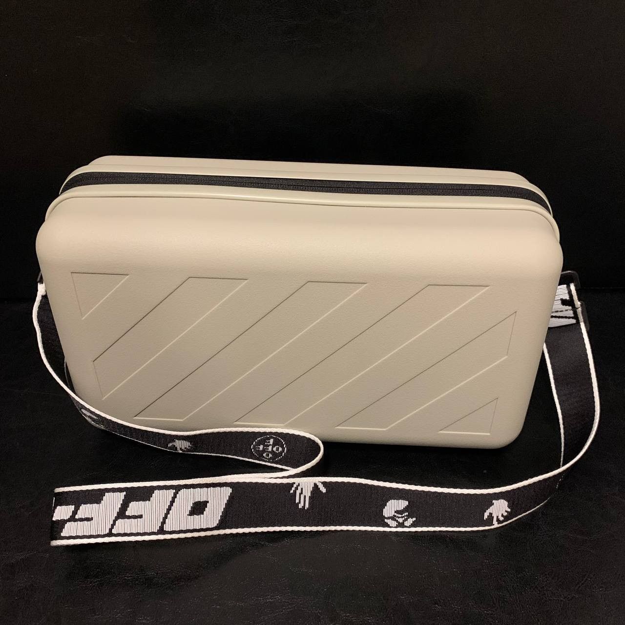 Off-White Off White AMOREPACIFIC PLACTIC BAG RARE limited edition Size ONE SIZE - 1 Thumbnail