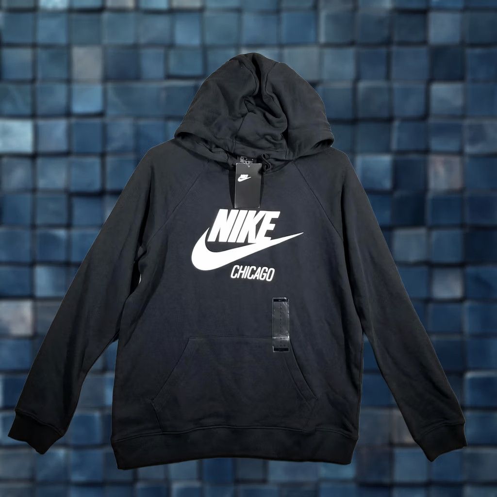 Nike Nike Hoodie Womens Large Black Chicago Fleece Pullover Sweatshirt CW2326-010 Size L / US 10 / IT 46 - 1 Thumbnail