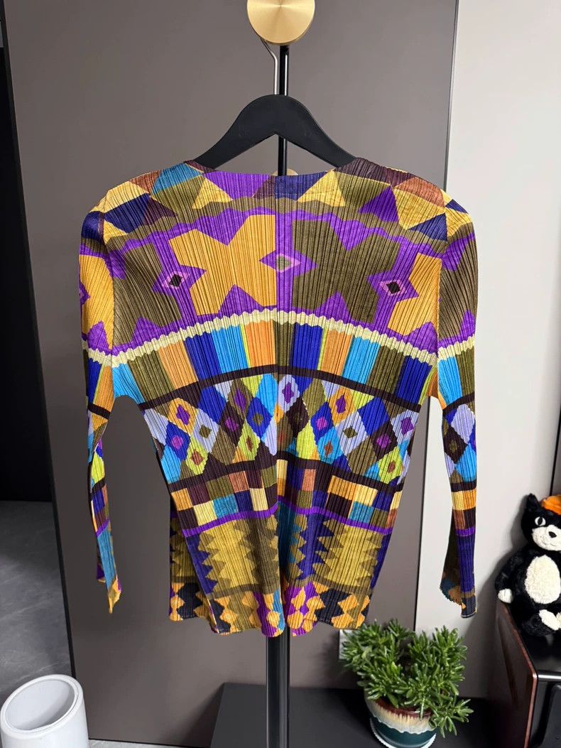 Issey Miyake Issey Miyake size:3 Yellow and purple geometric diamond-sh Size XS / US 0-2 / IT 36-38 - 3 Thumbnail