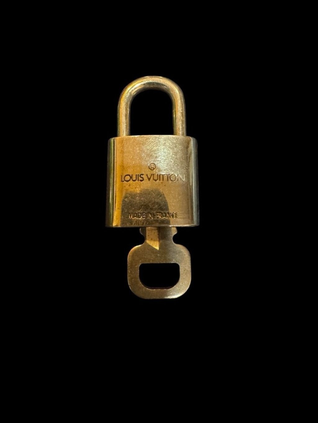 Louis Vuitton Louis Vuitton Gold-tone Padlock with Key #308 & COA Size ONE SIZE - 4 Thumbnail