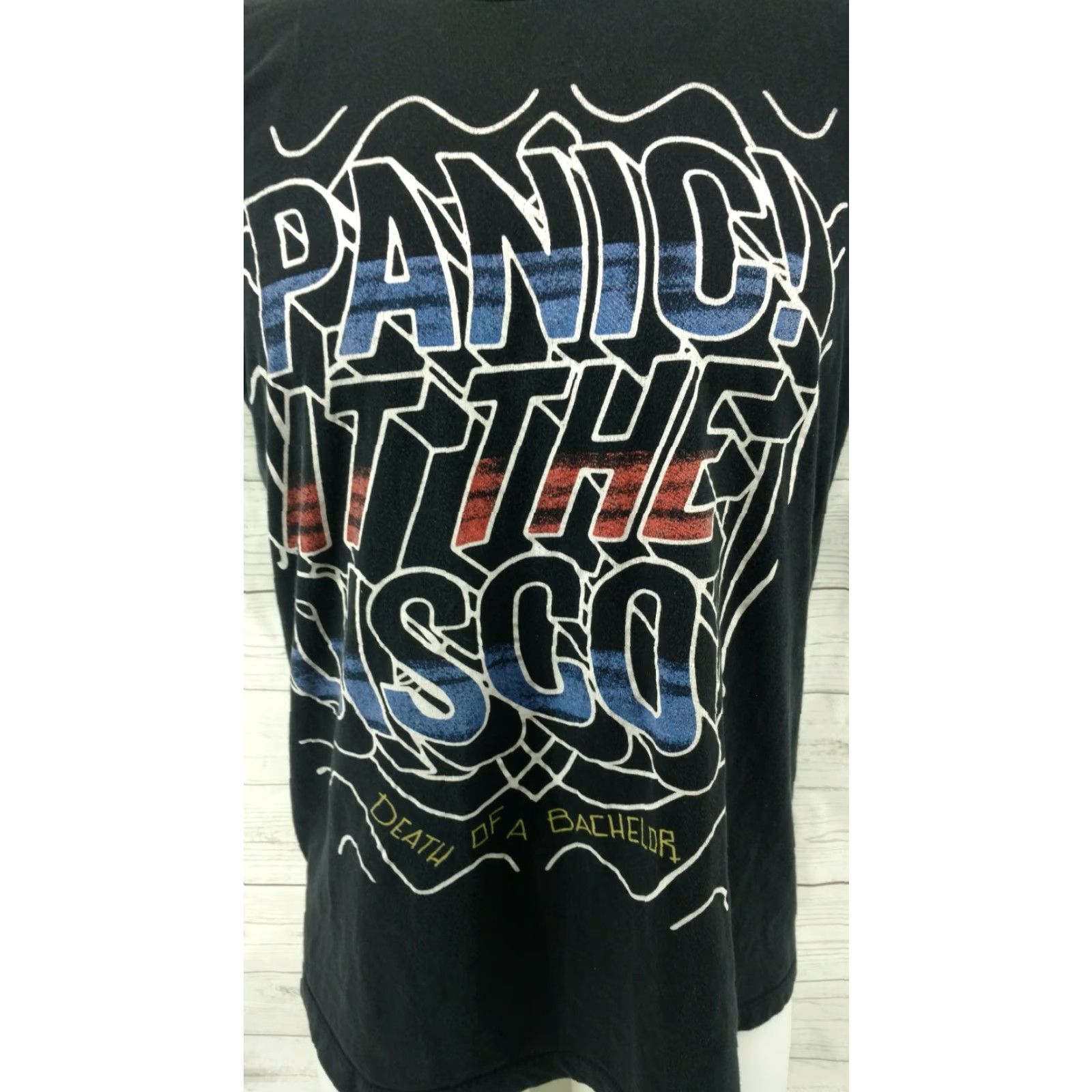 Vintage Panic at the Disco Death of a Bachelor Black Band Tour T Shirt Size LRG Mens Shirt Size US L / EU 52-54 / 3 - 2 Thumbnail