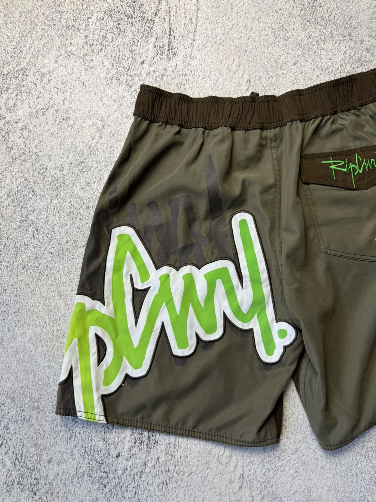 Rip Curl Vintage Rip Curl Big Logo Nylon Shorts USA OOs Size US 34 / EU 50 - 21 Thumbnail