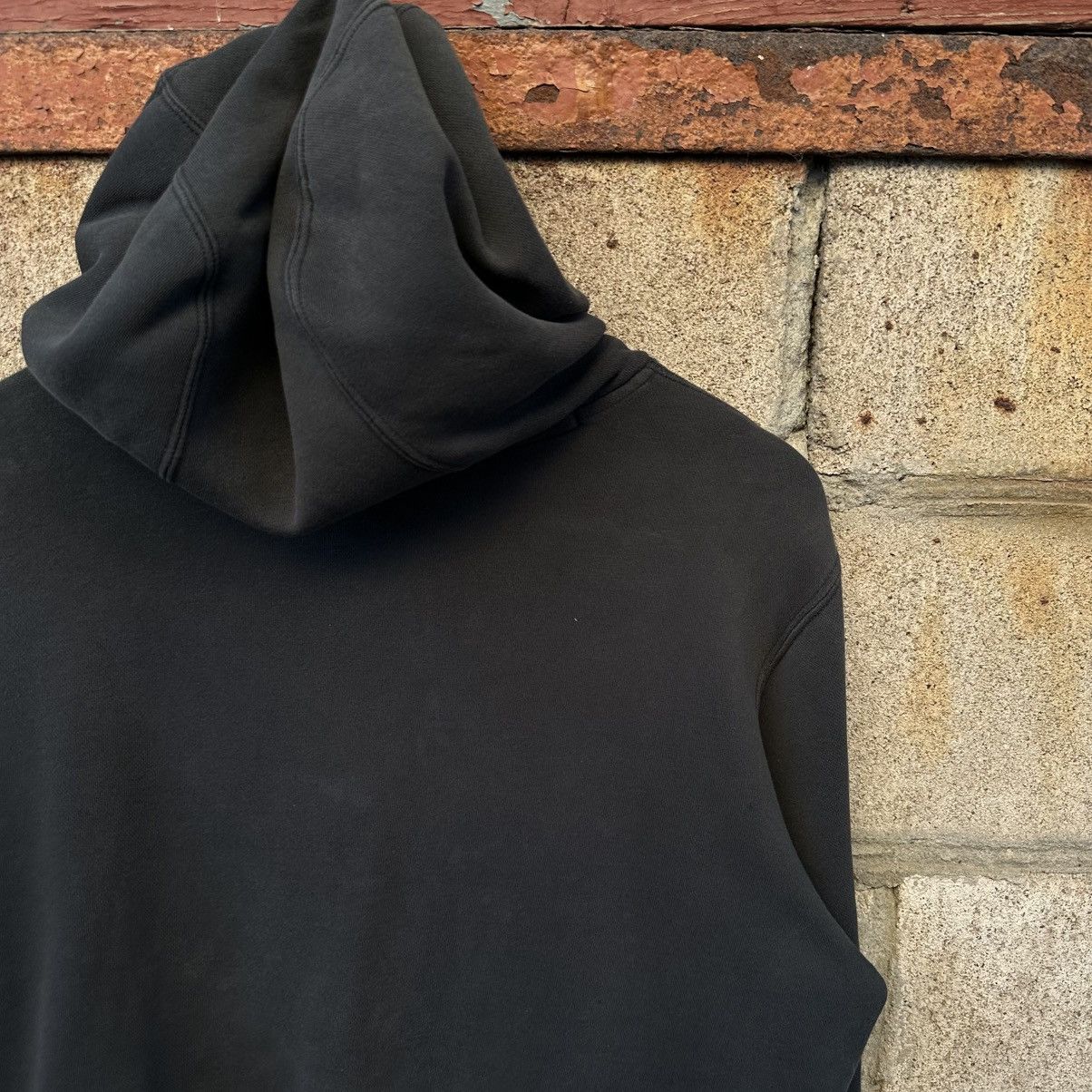Y/Project Vintage Nike Hoodie Big Logo Size M Y2K 00s USA Trashed Size US M / EU 48-50 / 2 - 9 Thumbnail