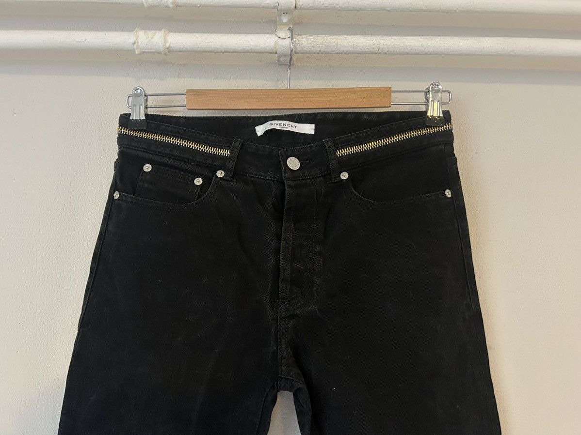 Givenchy Black Jeans with Zipper Detail Size US 30 / EU 46 - 2 Thumbnail