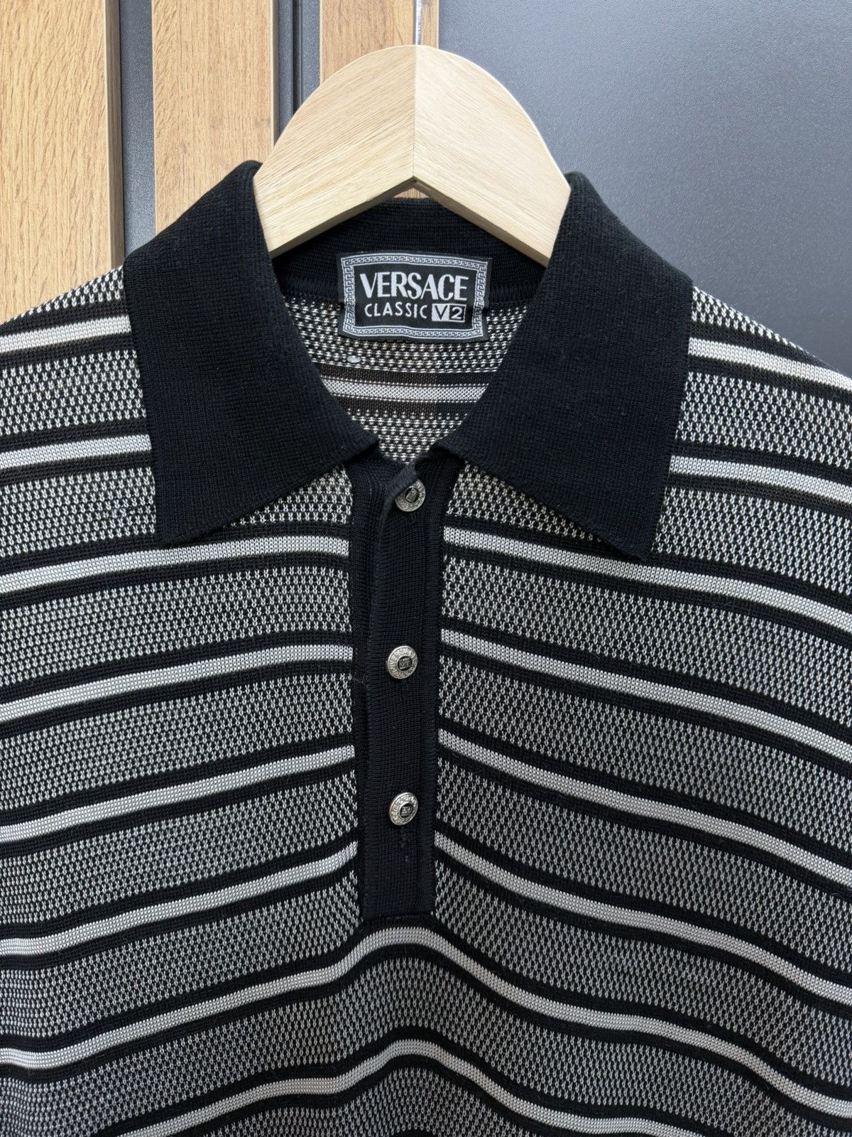 Versace Vintage Versace Classic V2 Knit Polo Shirt Size M Size US M / EU 48-50 / 2 - 2 Thumbnail