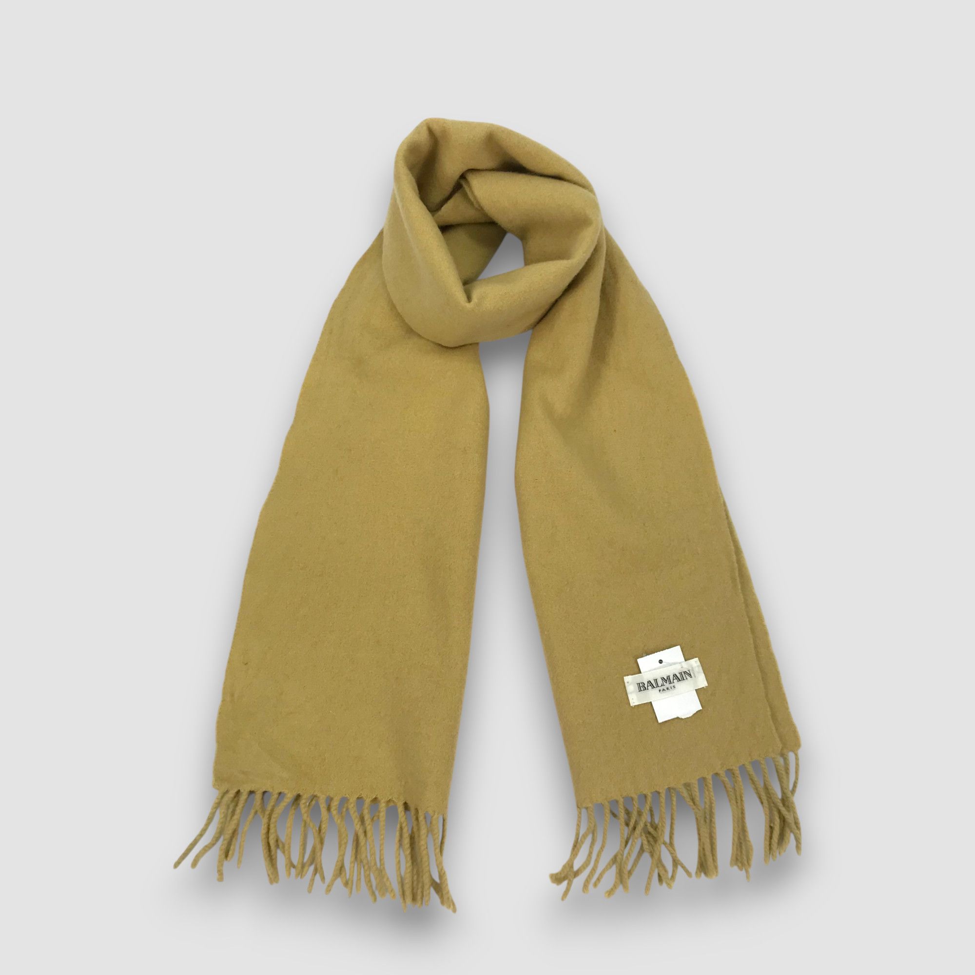 Japanese Brand Vintage Balmain Scarf Muffler Wool Cashmere Scarves Size ONE SIZE - 1 Thumbnail