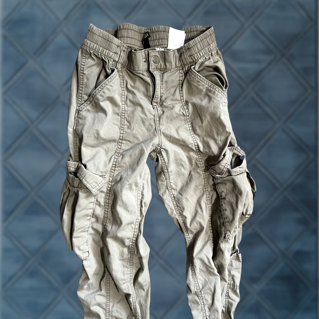 H&M Divided by H&M Women's High-Rise Cargo Pocket Pants Size 0 Beige 100% Cotton Cord/Canvas look? Size 25" / US 0 / IT 36 - 1 Thumbnail