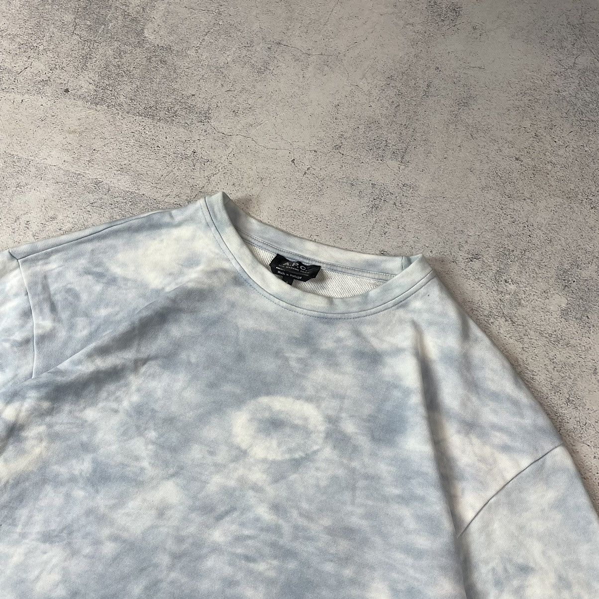 A.P.C. A.P.C Hubert Blue Lightweight Tie Dye Crewneck Size US S / EU 44-46 / 1 - 4 Thumbnail
