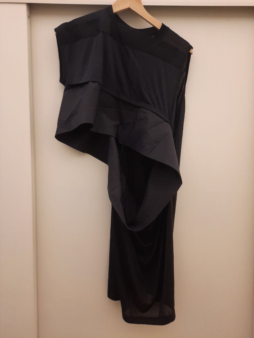 Rick Owens SS14 Vicious Draped Silk Cutout Tank Size US S / EU 44-46 / 1 - 1 Thumbnail