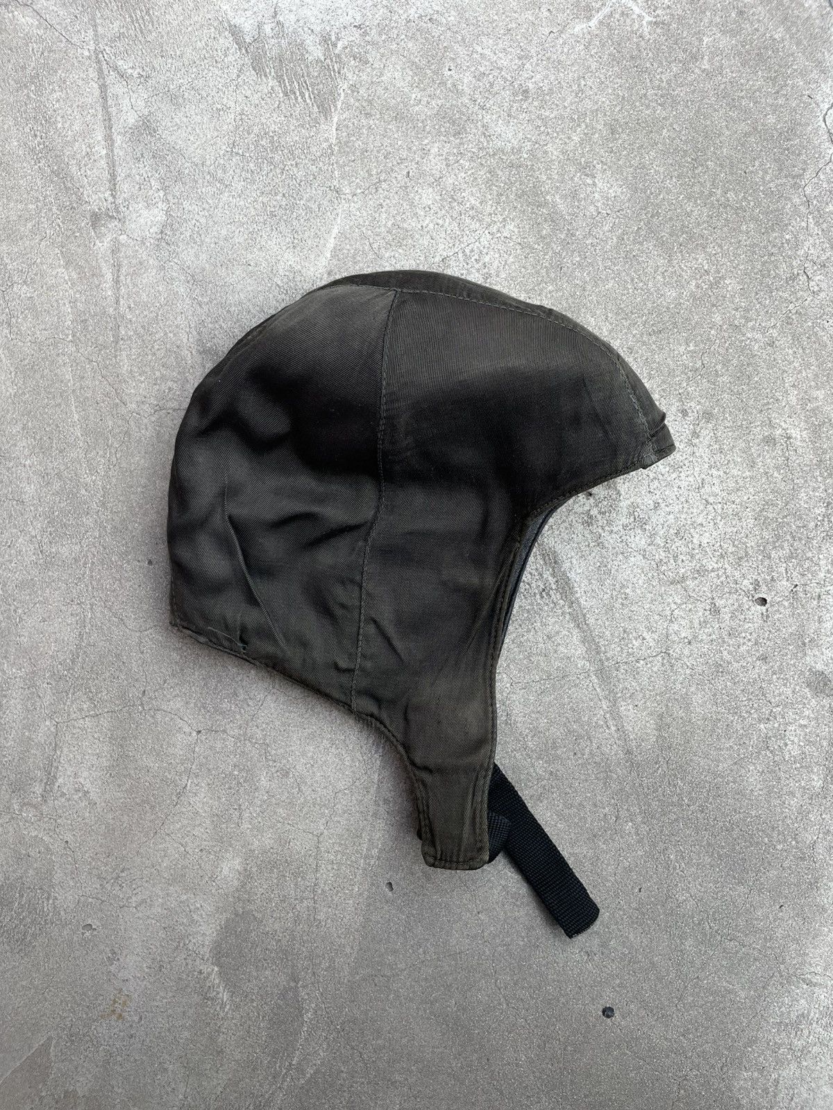 Vintage 1979 Parachute Tester’s Helmet in Leather, Ukrainian SSR Size ONE SIZE - 3 Thumbnail