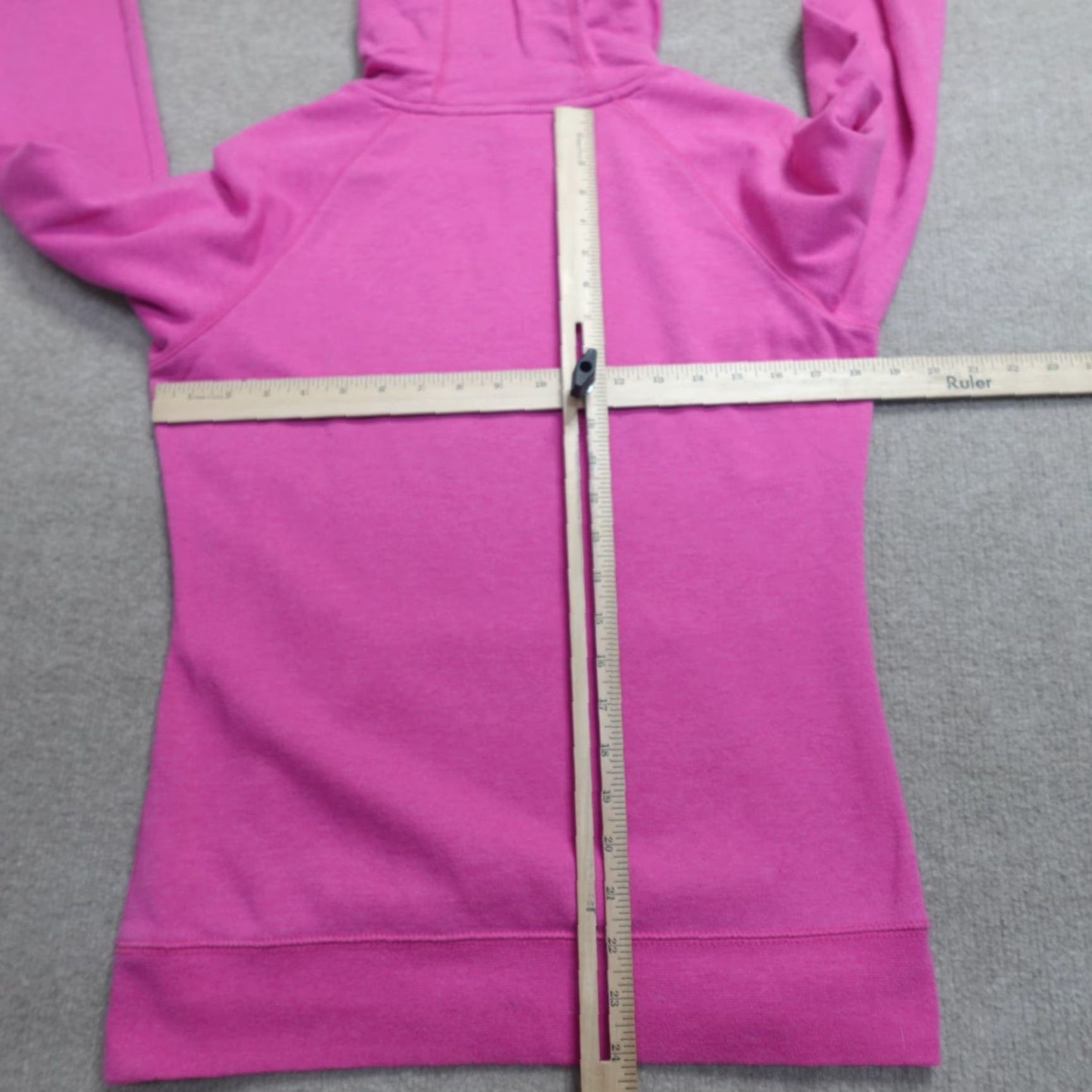 The North Face The North Face Women's Hoodie Medium Pink Kangaroo Pouch Sweatshirt Size M / US 6-8 / IT 42-44 - 7 Thumbnail