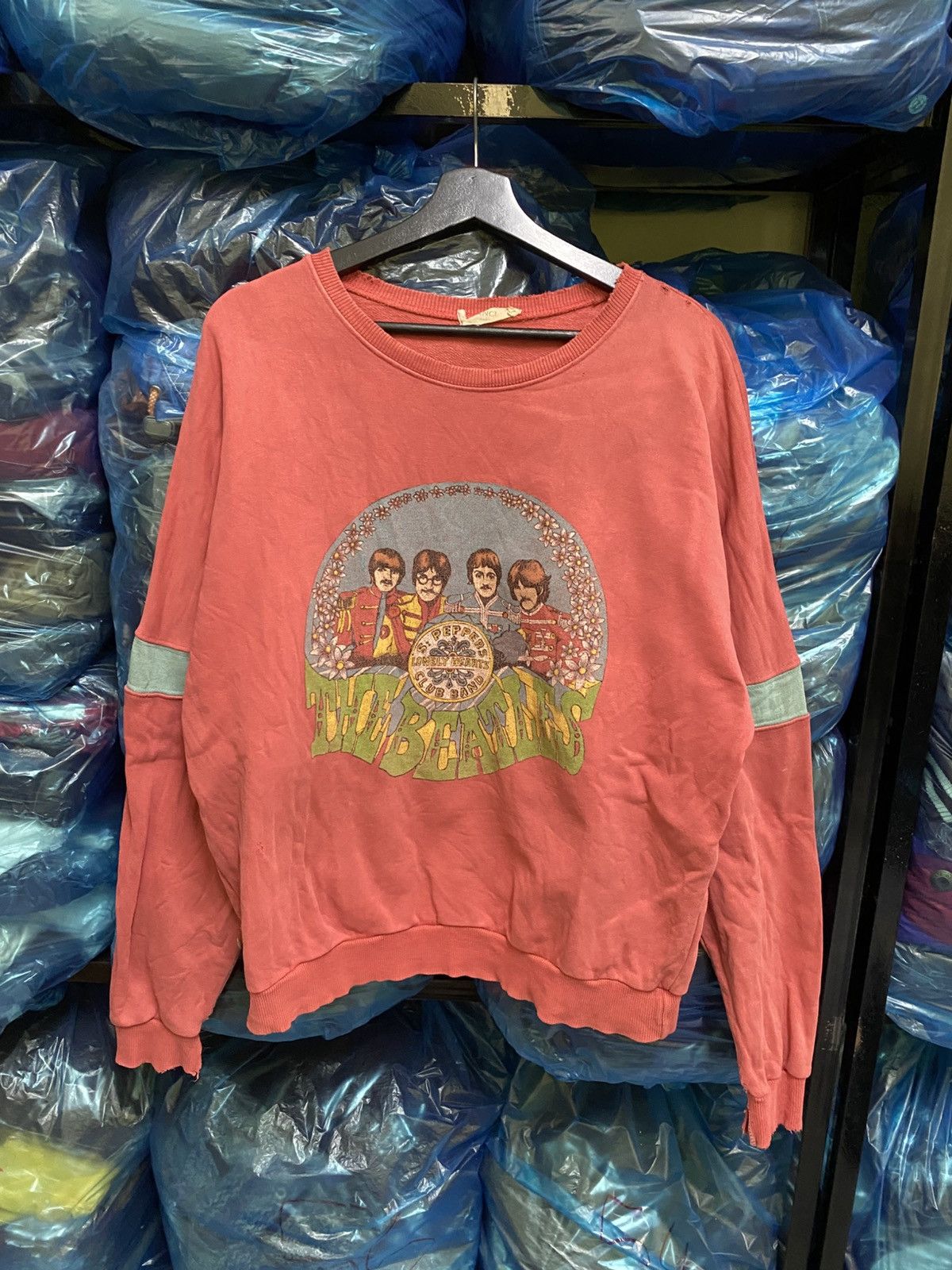 Vintage The Beatles Fan Club 90s Sgt. Pepper Graphic Distressed Size US M / EU 48-50 / 2 - 1 Thumbnail