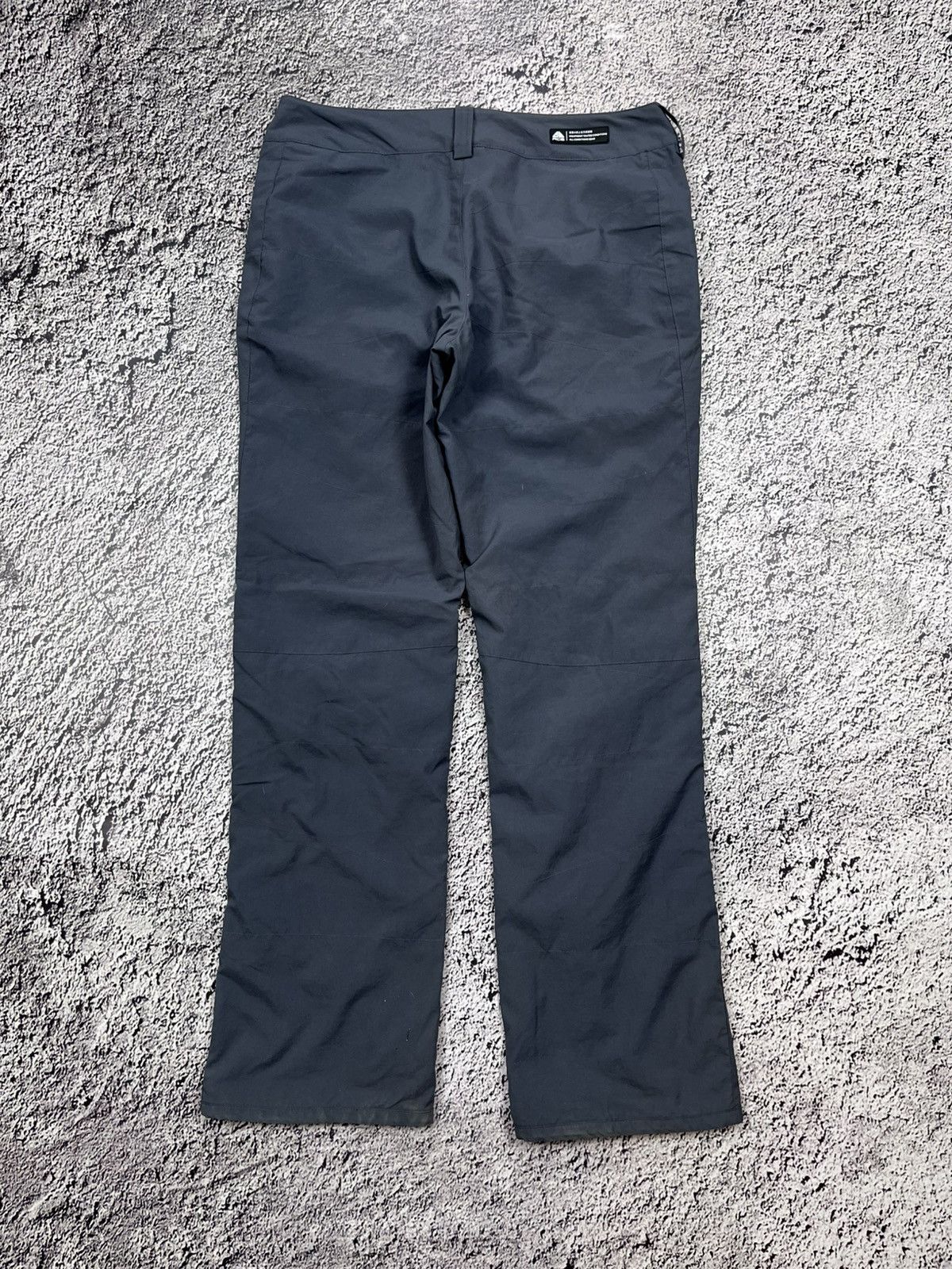 Nike ACG NIKE ACG NYLON SKI SNOW STRAIGHT PANTS Size 26" / US 2 / IT 38 - 5 Thumbnail