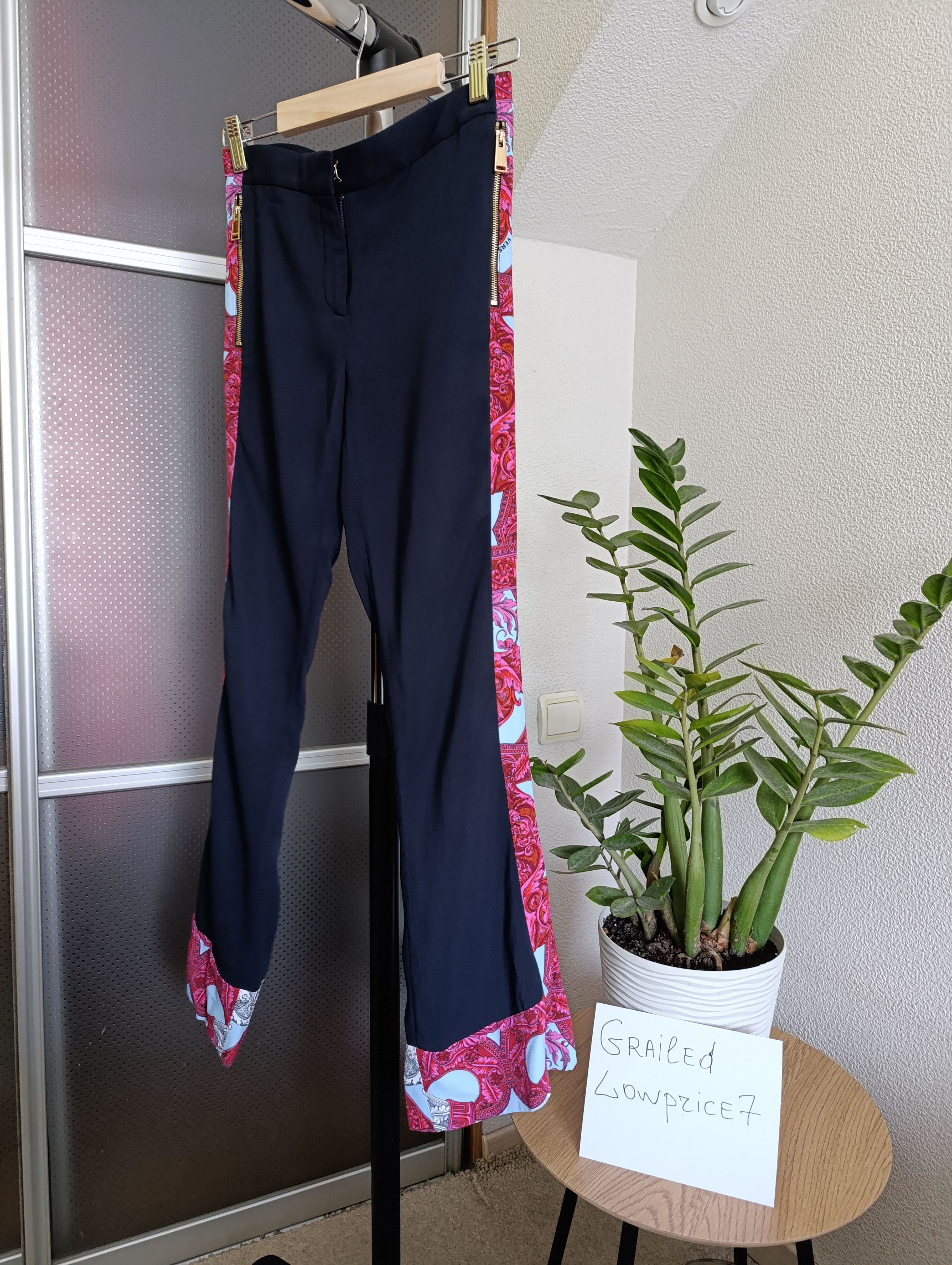 Versace × Versace Jeans Couture GIANNI VERSACE WOMENS Flared VISCOSE PANTS FLORAL PRINT Size 26" / US 2 / IT 38 - 5 Thumbnail