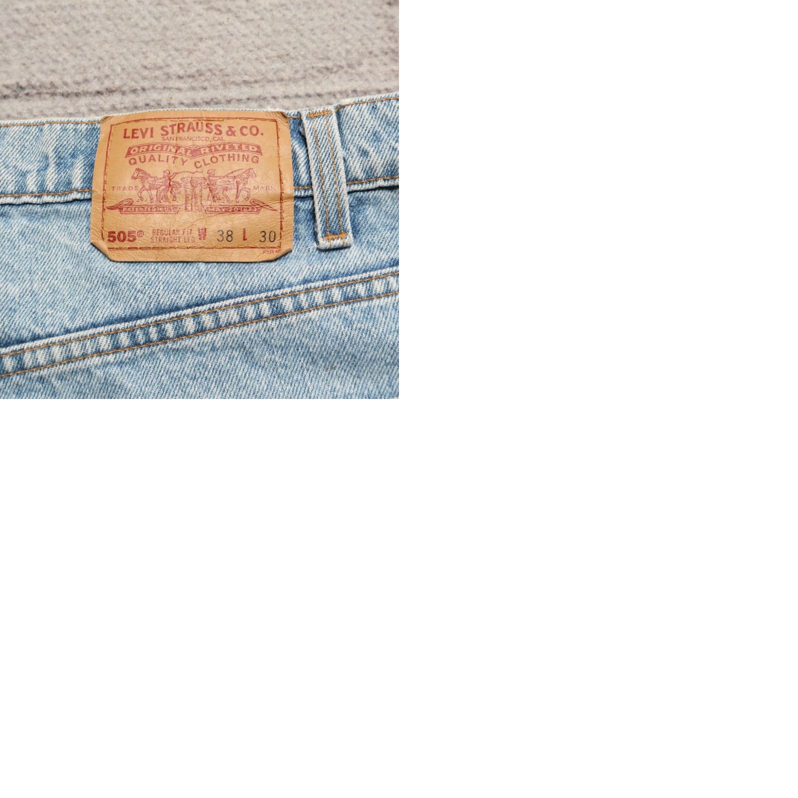 Levi's VINTAGE Levi's 505 Jeans Men Denim Light Wash Size 36 29 inches Made in USA Size US 36 / EU 52 - 9 Thumbnail