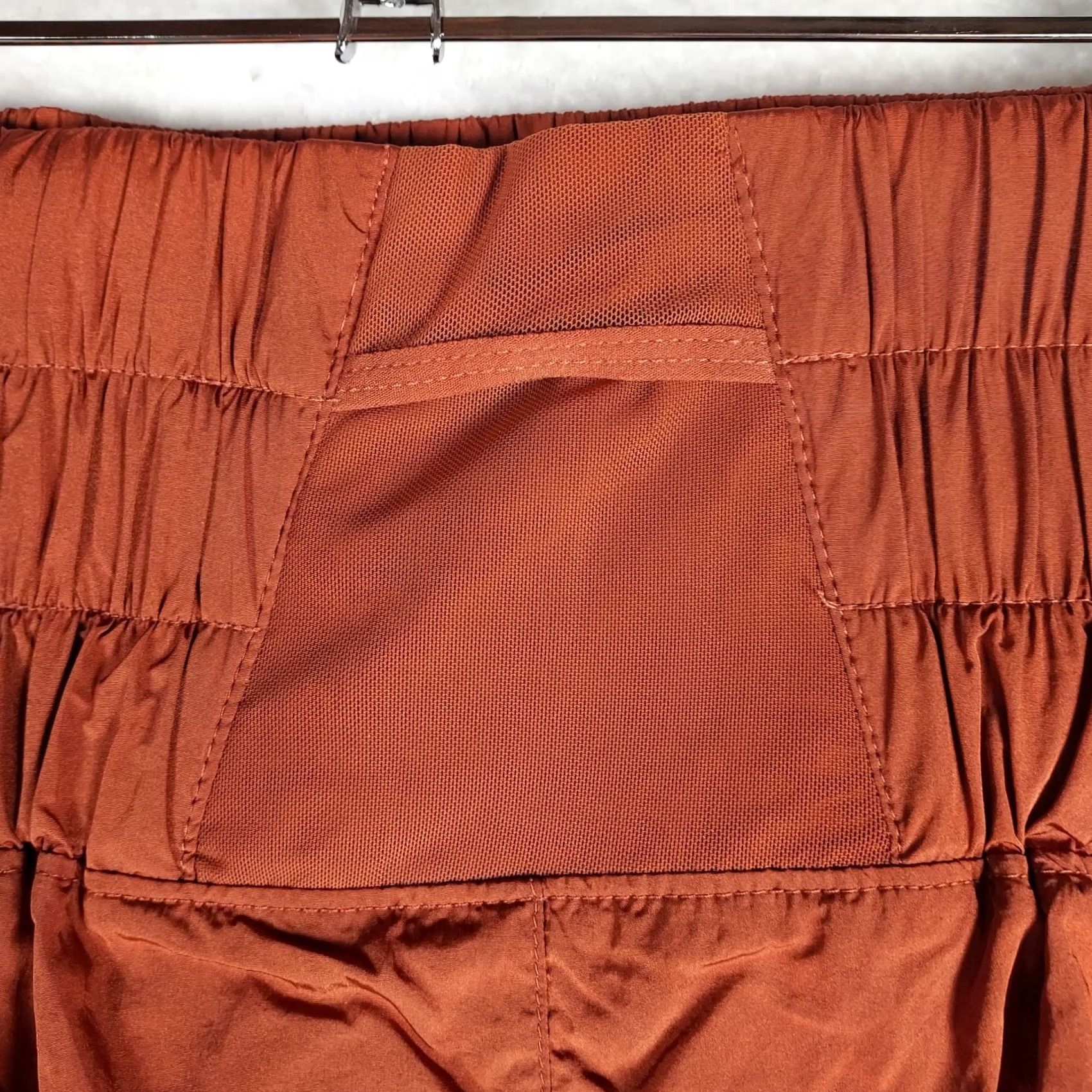 Free People VINTAGE Free People Movement Womens Medium Running Shorts Lined Rust Athletic Size 32" / US 10 / IT 46 - 4 Thumbnail