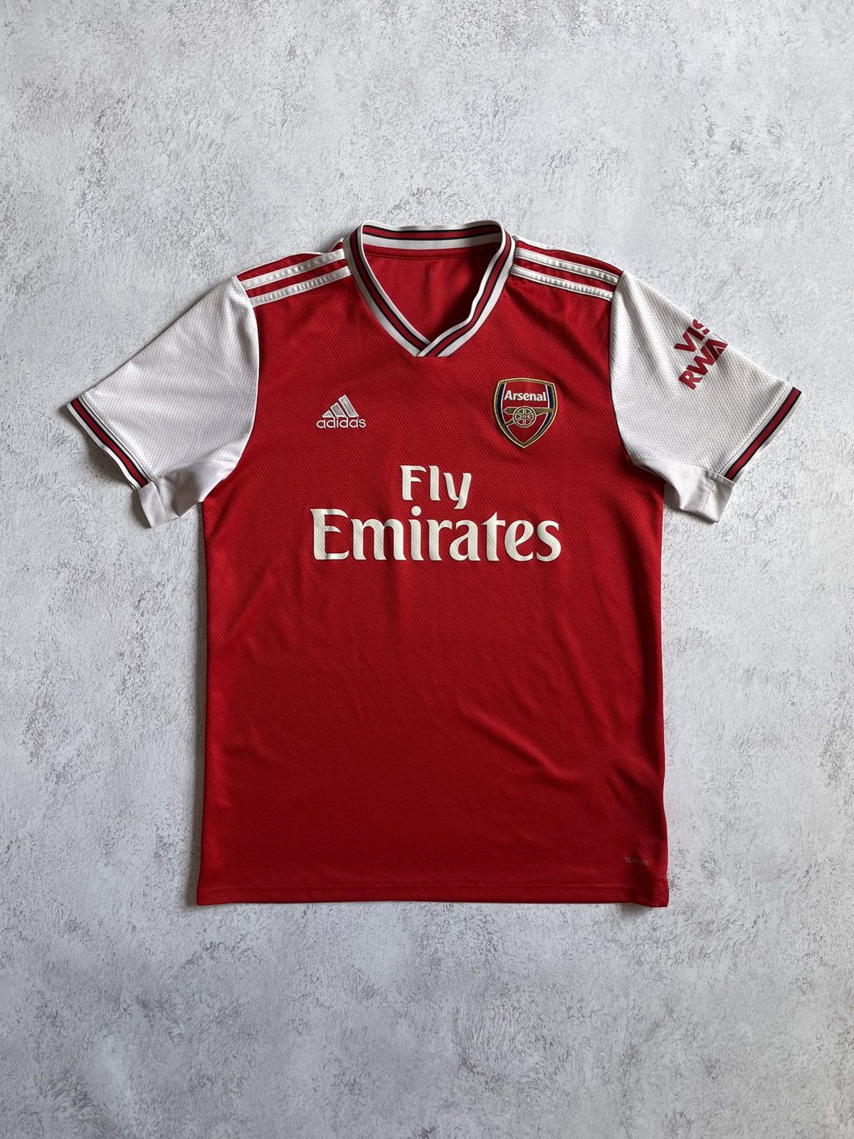 Arsenal new kit shops 2019 20 release date