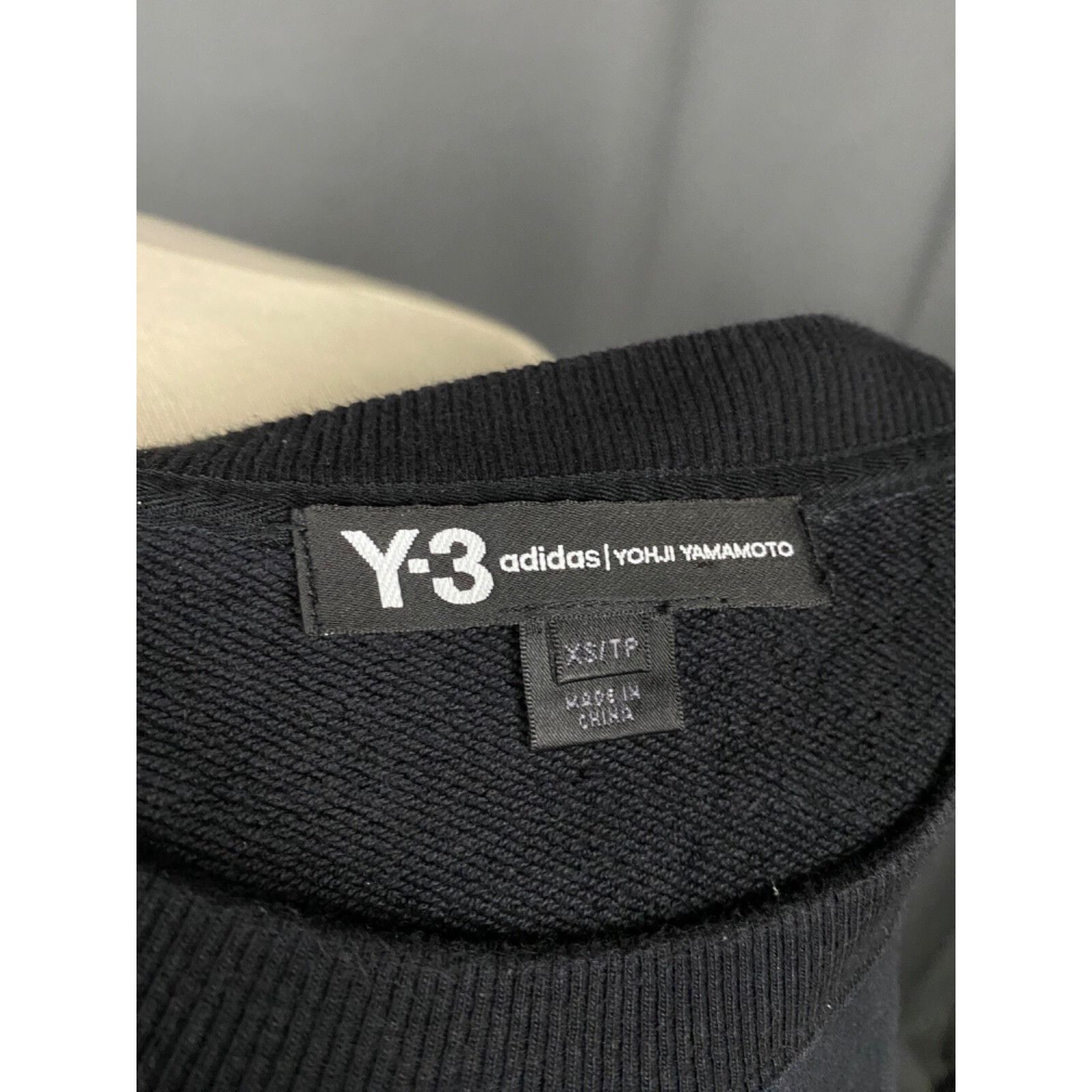 Y-3 Y-3 x Adidas Small Logo Men's Black Crewneck Sweatshirt Swea Size US XS / EU 42 / 0 - 9 Thumbnail
