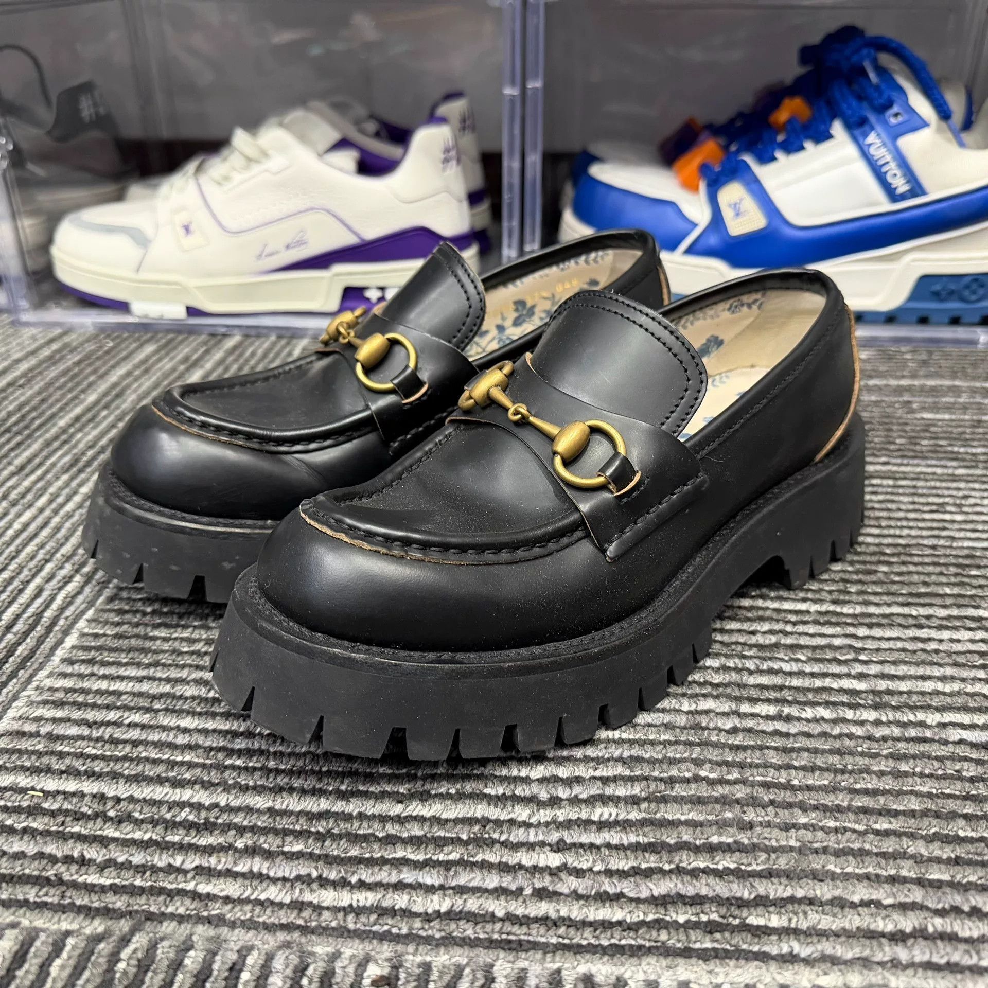 Gucci Gucci Black Lowtop Sneakers us_6-5 Women Size US 6.5 / IT 36.5 - 1 Thumbnail