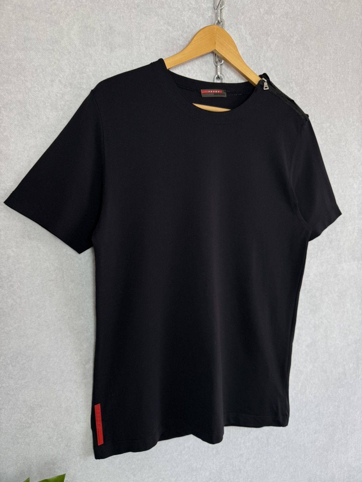 Prada Prada 00's Boxy Zip Neck Nylon White T-shirt Red tab size XL Size US XL / EU 56 / 4 - 2 Thumbnail