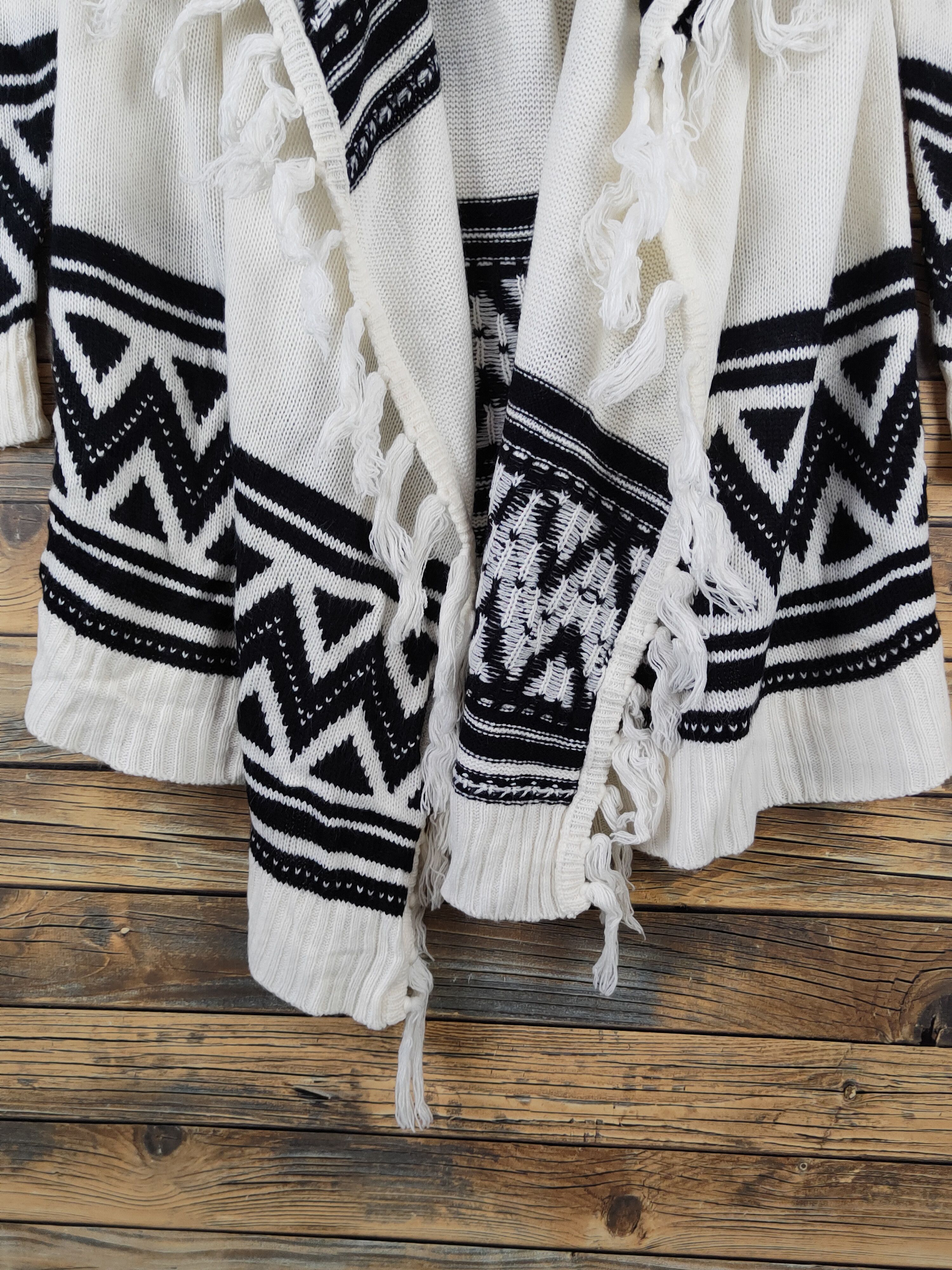 Vintage Cherry Pop Cream Black Knitwear Cardigan #W967 Size M / US 6-8 / IT 42-44 - 7 Thumbnail