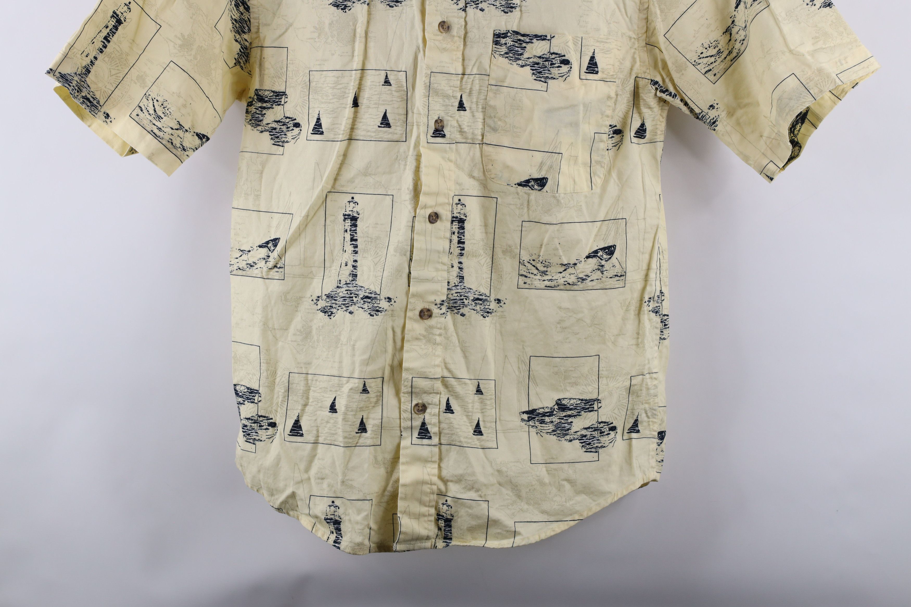Vintage Vintage 90s Streetwear Lighthouse Boat Button Down Shirt Size US S / EU 44-46 / 1 - 3 Thumbnail