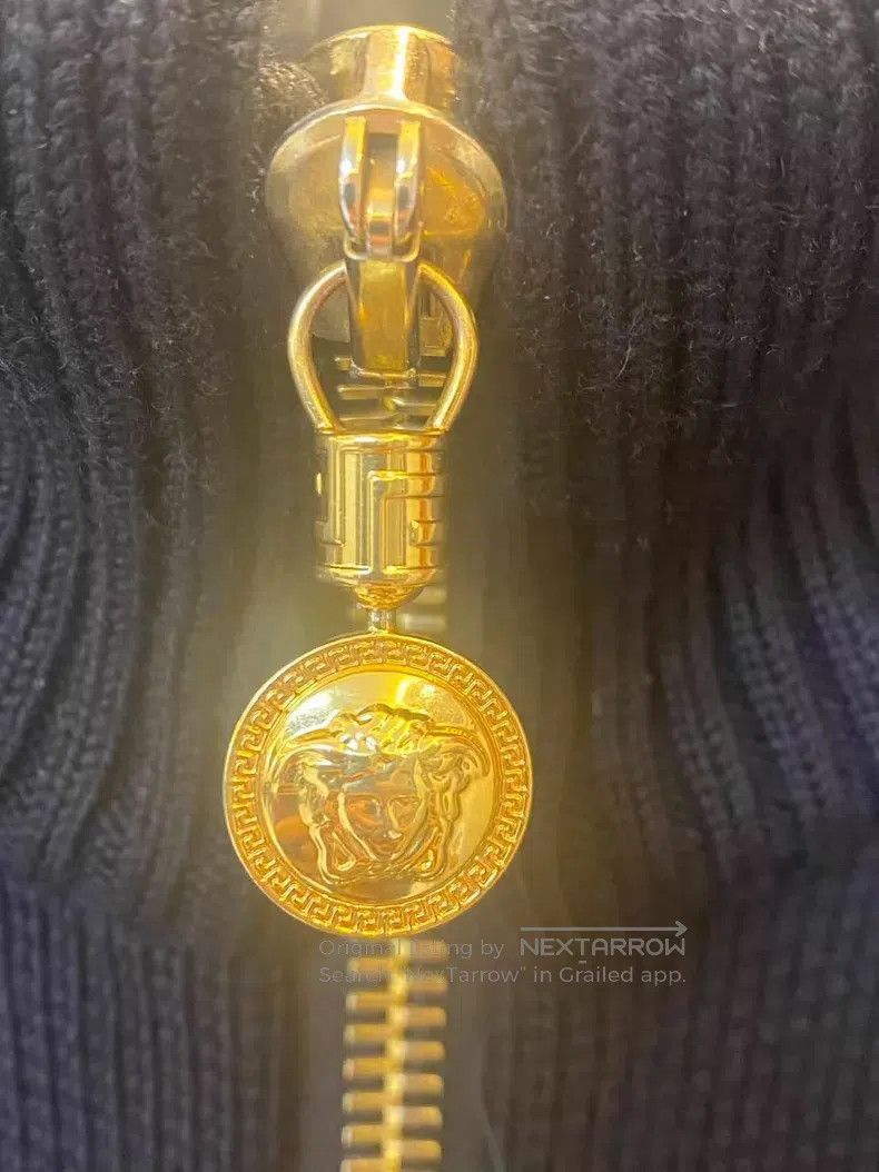 Versace Versace The main line is an all-wool coat Size US XL / EU 56 / 4 - 6 Thumbnail