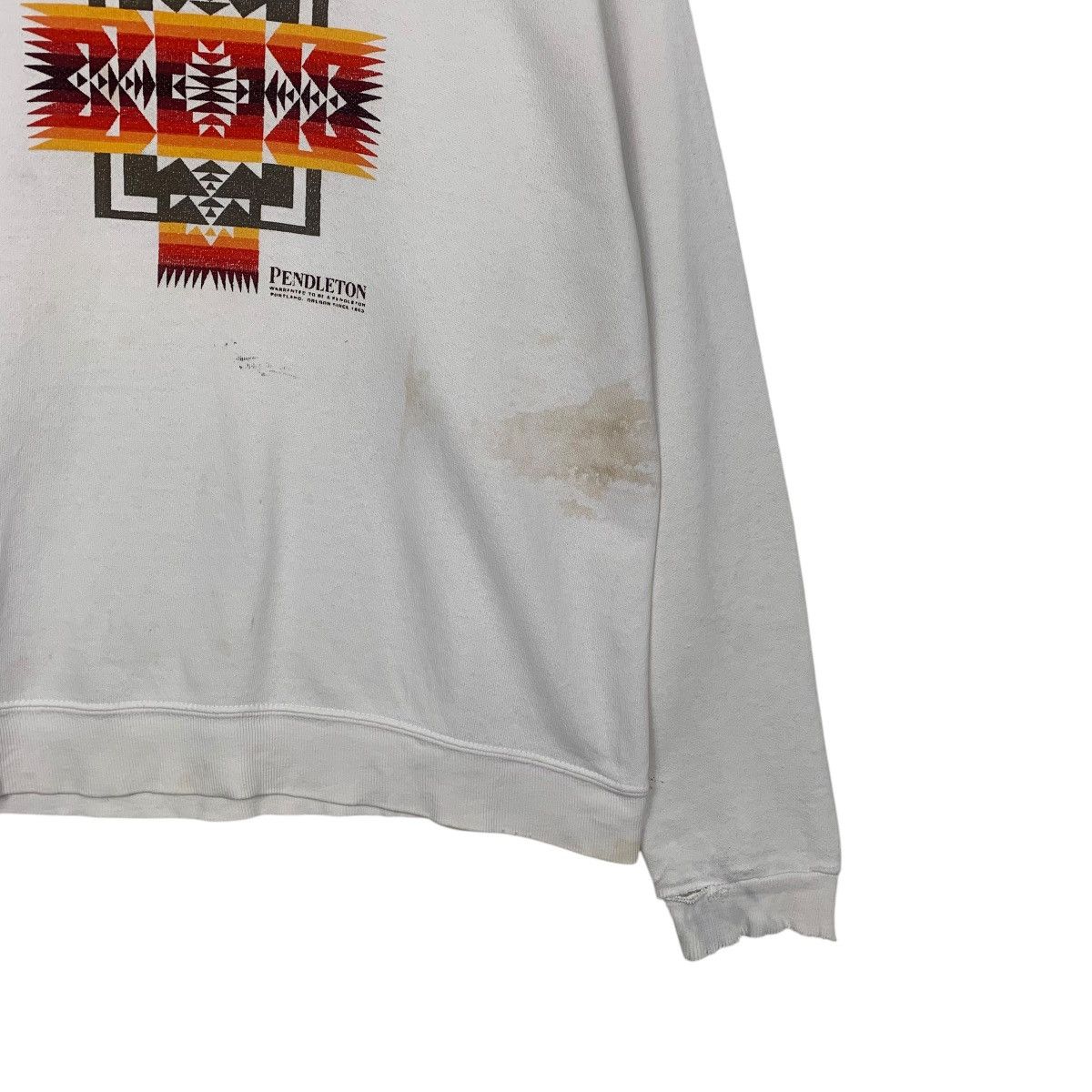 Pendleton Vintage Pendleton Big Logo Distressed Sweatshirt Size US L / EU 52-54 / 3 - 4 Thumbnail