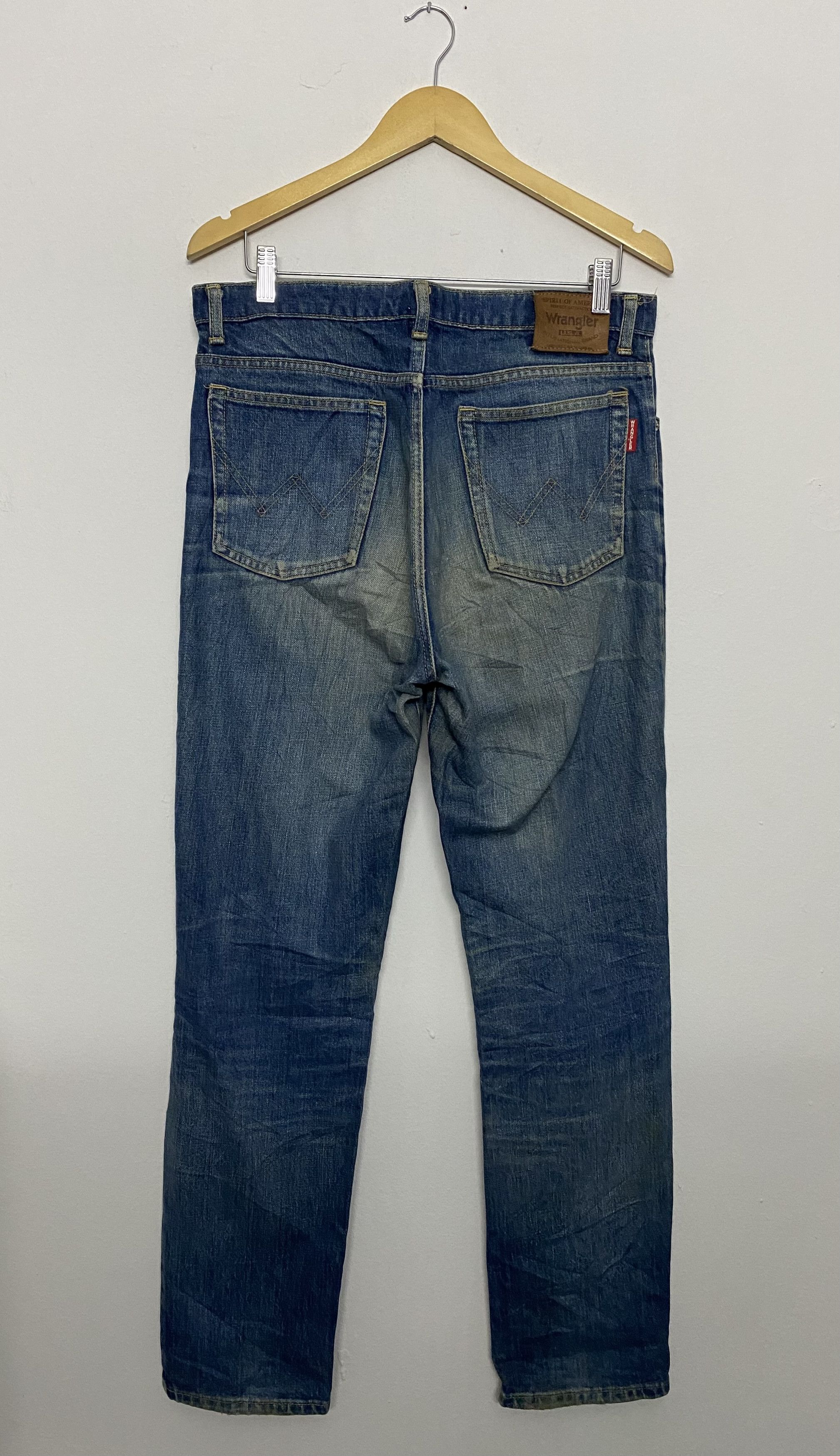 Wrangler RARE Wrangler 8210 SDAN Denim Jeans Size US 32 / EU 48 - 2 Thumbnail