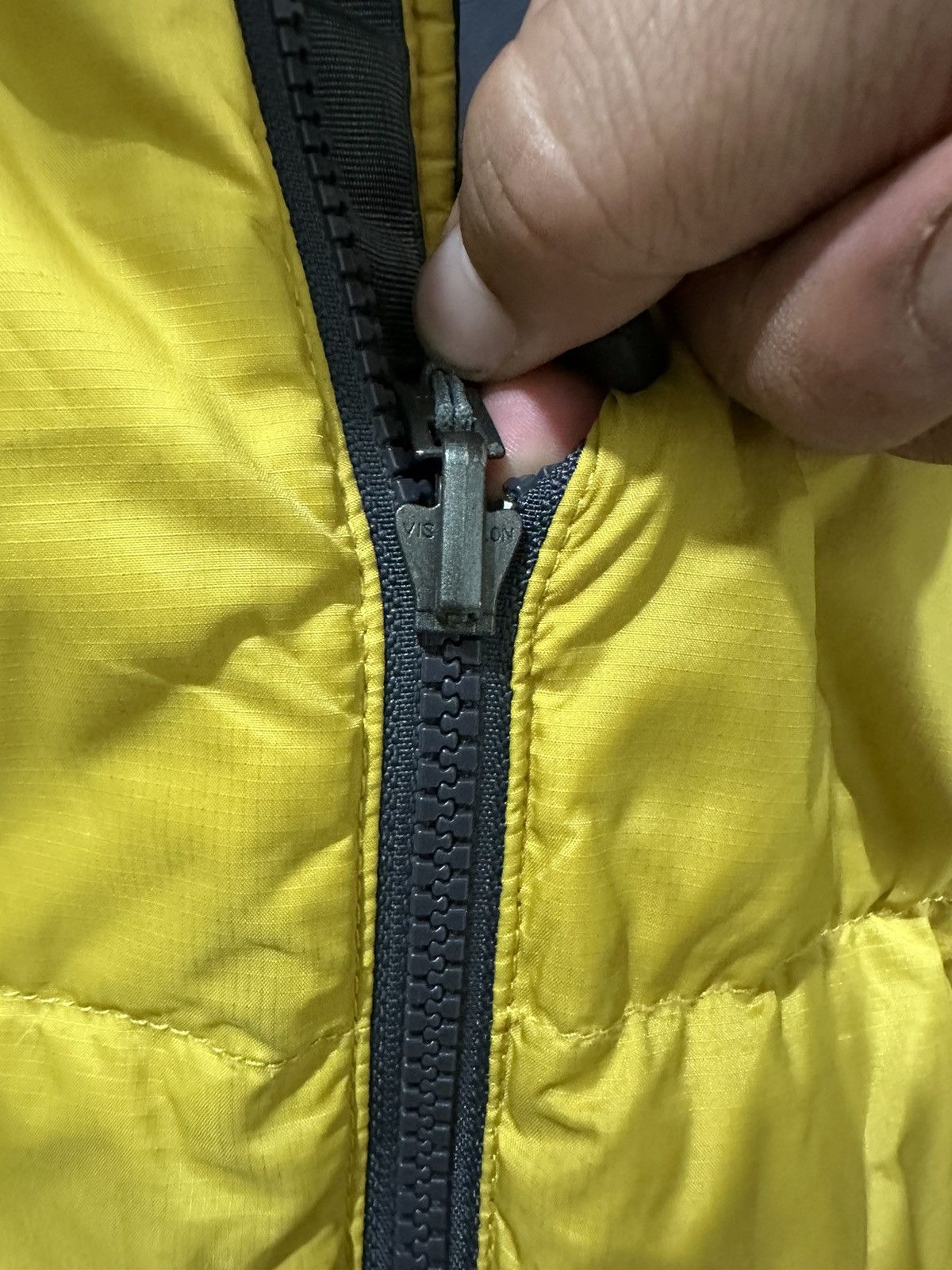The North Face × Vintage Retro The North Face Nuptse 700 Puffer Jacket Size US M / EU 48-50 / 2 - 9 Thumbnail