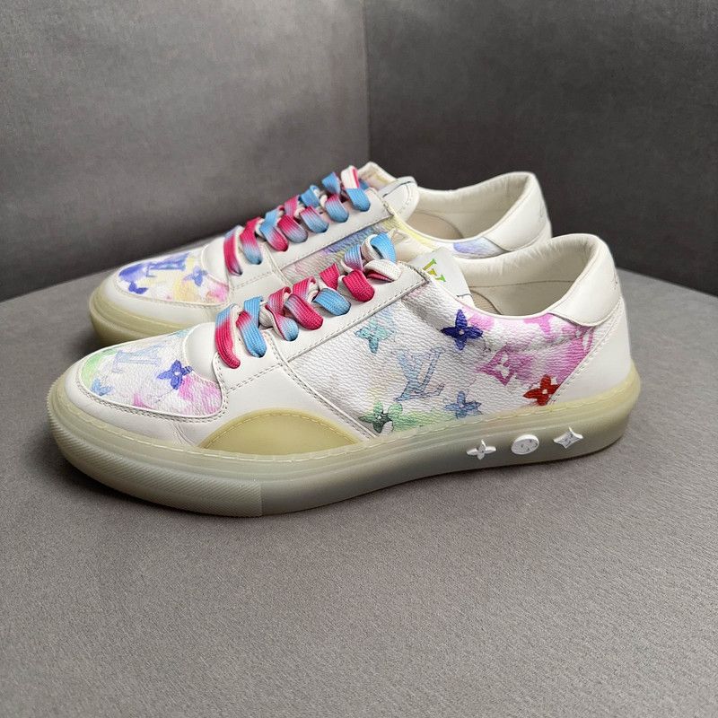 Louis Vuitton Louis Vuitton Colorful Casual Fashion Sneakers 0079 Size US 8 / EU 41 - 1 Thumbnail