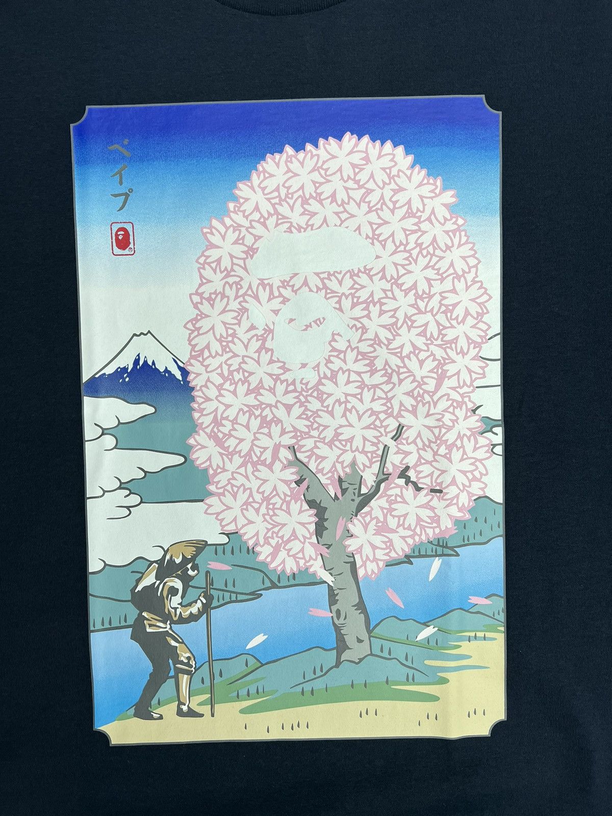Bape Bape Japan Sakura T-Shirt Size US L / EU 52-54 / 3 - 2 Thumbnail