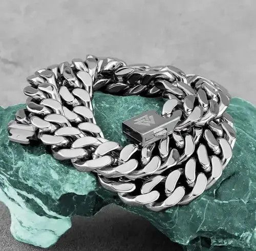 Jewelry Cuban Chain Necklace Size ONE SIZE - 3 Thumbnail