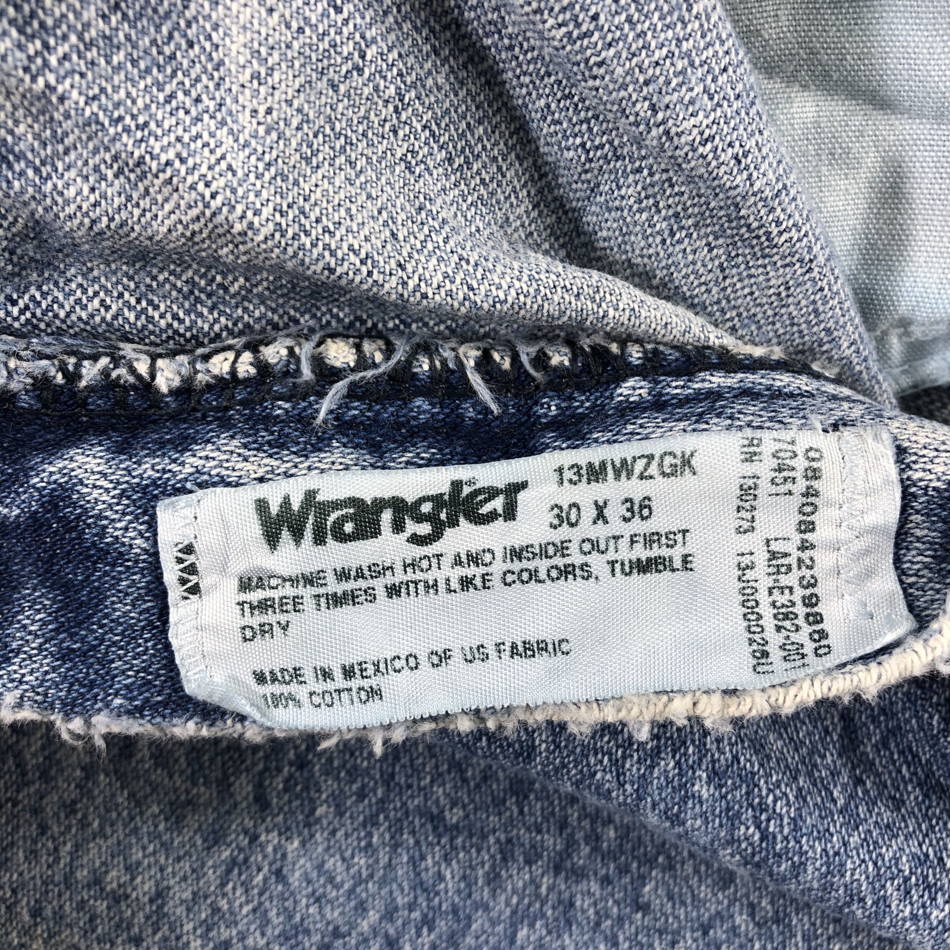 Vintage Vintage Blue Wash Wrangler Jeans-J2345 Size US 30 / EU 46 - 12 Thumbnail