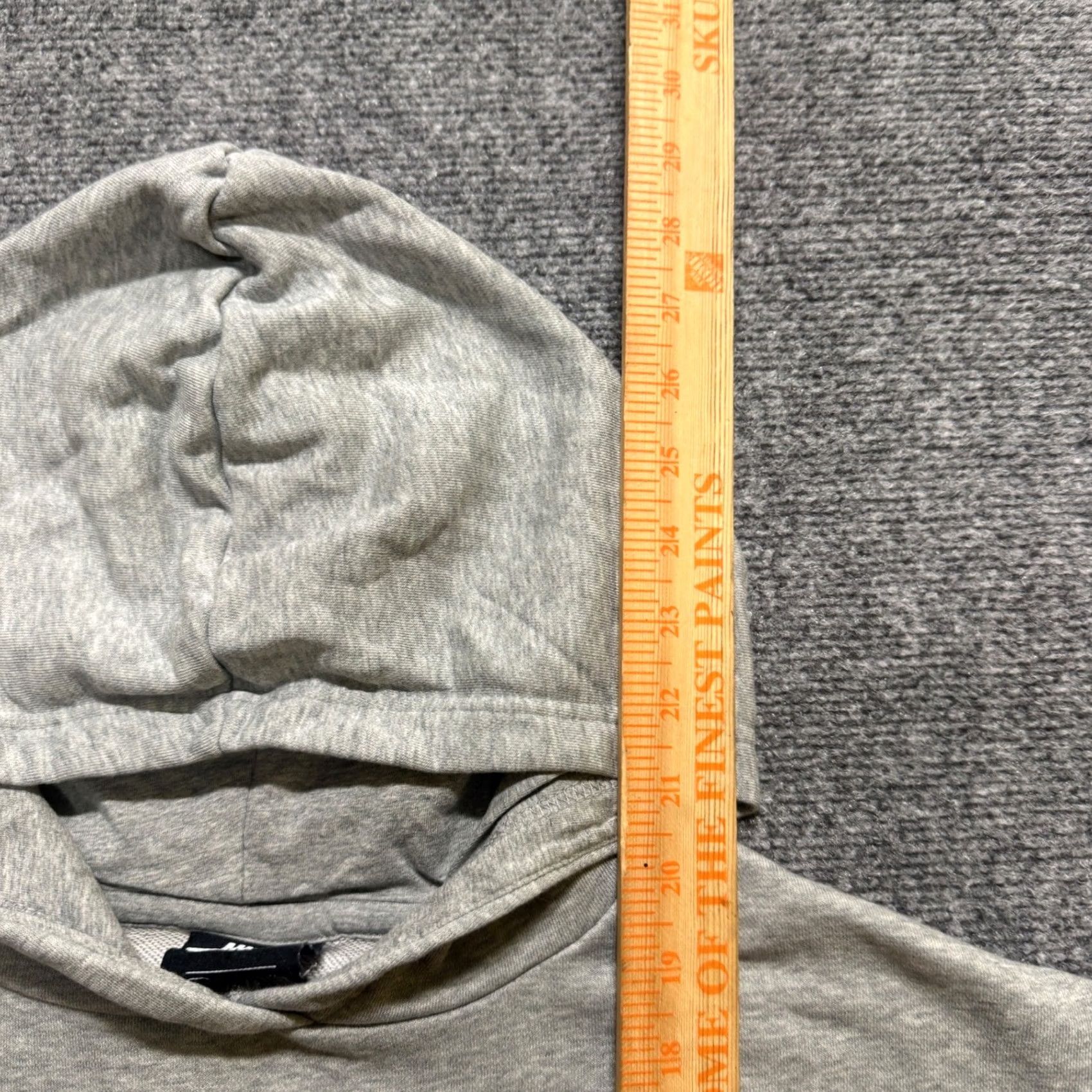 Nike Nike Hoodie Women's XL Gray Floral Cropped Pullover Embroidered Activewear Size XL / US 12-14 / IT 48-50 - 4 Thumbnail