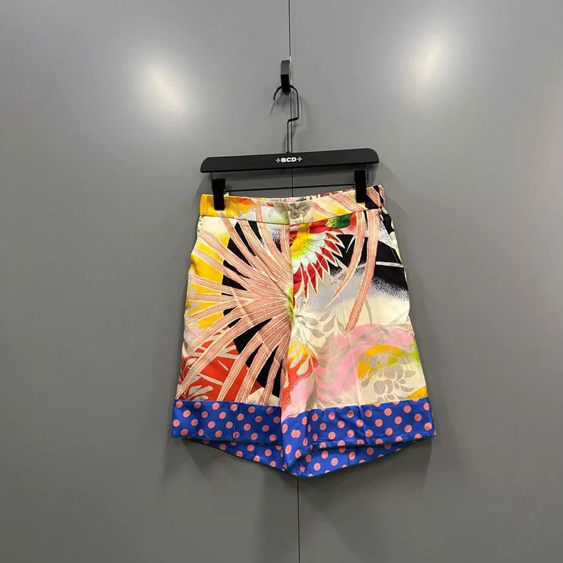 Gucci GUCCI Multi-Element Printed Shorts Size 40 - dmc Size US 31 - 1 Thumbnail