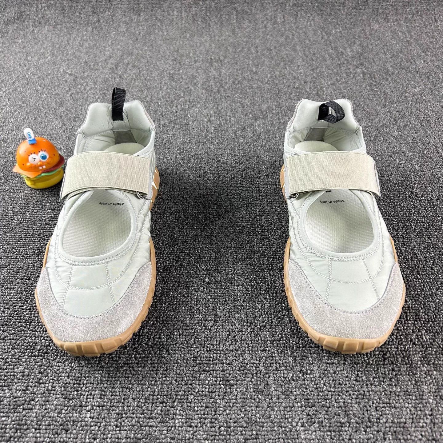 Miu Miu MIU MIU 25ss Round Toe Mary Janes 37.5 Logo Velcro Strap Size US 7.5 / IT 37.5 - 2 Thumbnail