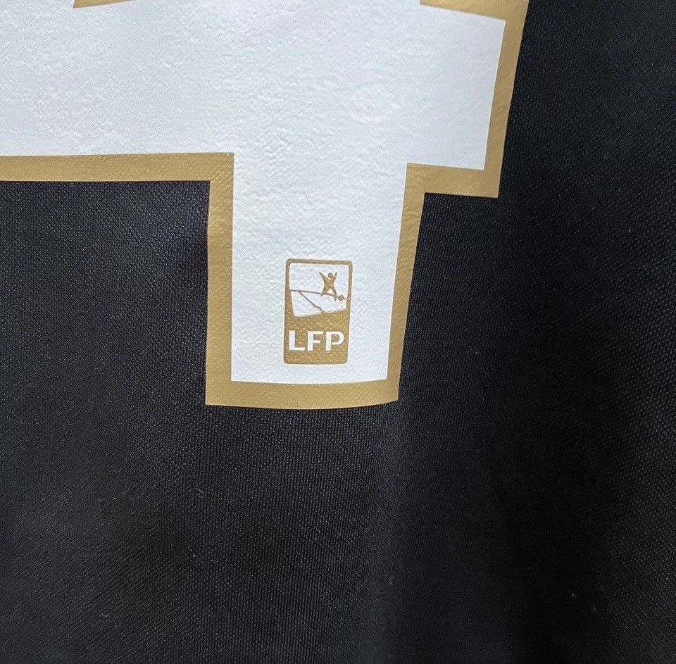 Puma Jersey kamara marseille Size US L / EU 52-54 / 3 - 3 Thumbnail