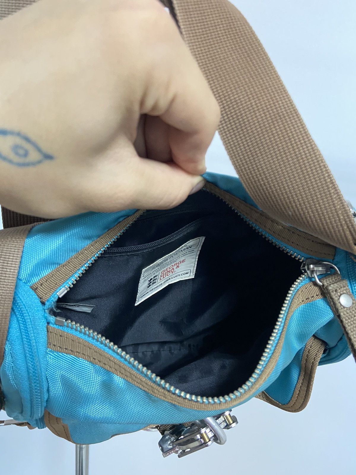 Japanese Brand × Vintage George Gina Lucy ALYX Style Vintage Shoulder Bag Carabiner Size ONE SIZE - 6 Thumbnail