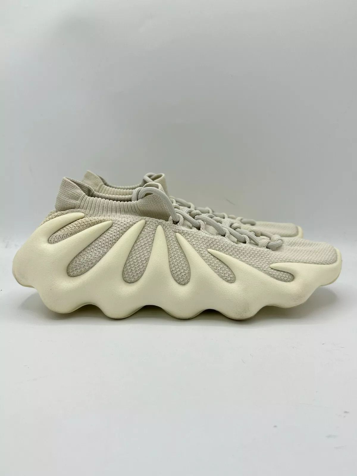 Adidas Made in Germany adidas Yeezy 450 Cloud White Size US 9.5 / EU 42-43 - 2 Thumbnail