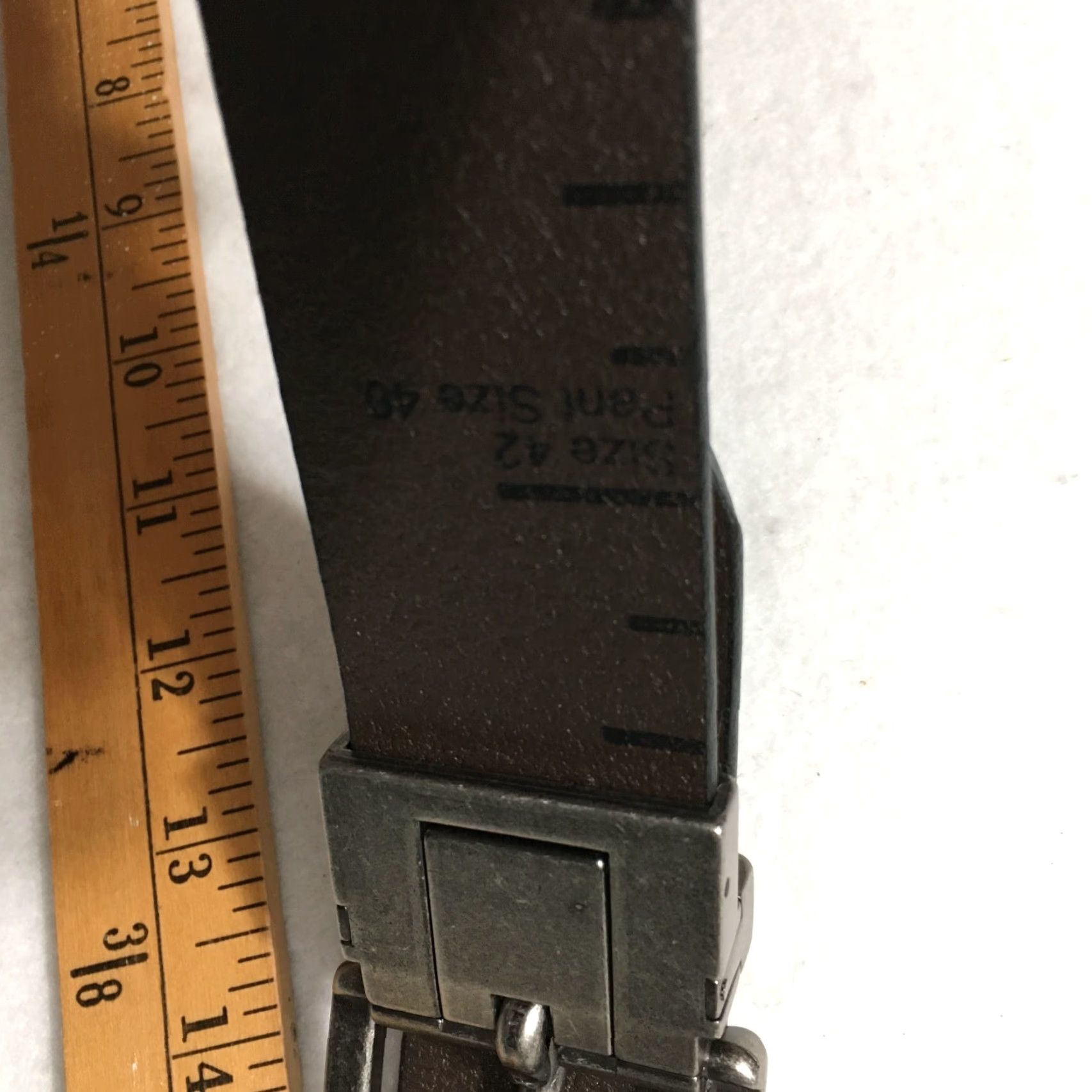 Levi's Levi's Brown Leather Work Belt Men's 44 Buckle Adjustable Regular Leather Work Belt Mens 44 Brown US Vintage Style Belt Size 44 - 8 Thumbnail