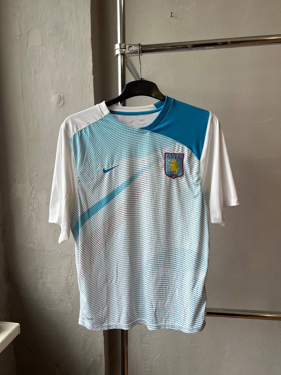 Nike 2007/08 ASTON VILLA TRAINING SOCCER JERSEY FOOTBALL SHIRT M Size US M / EU 48-50 / 2 - 2 Thumbnail