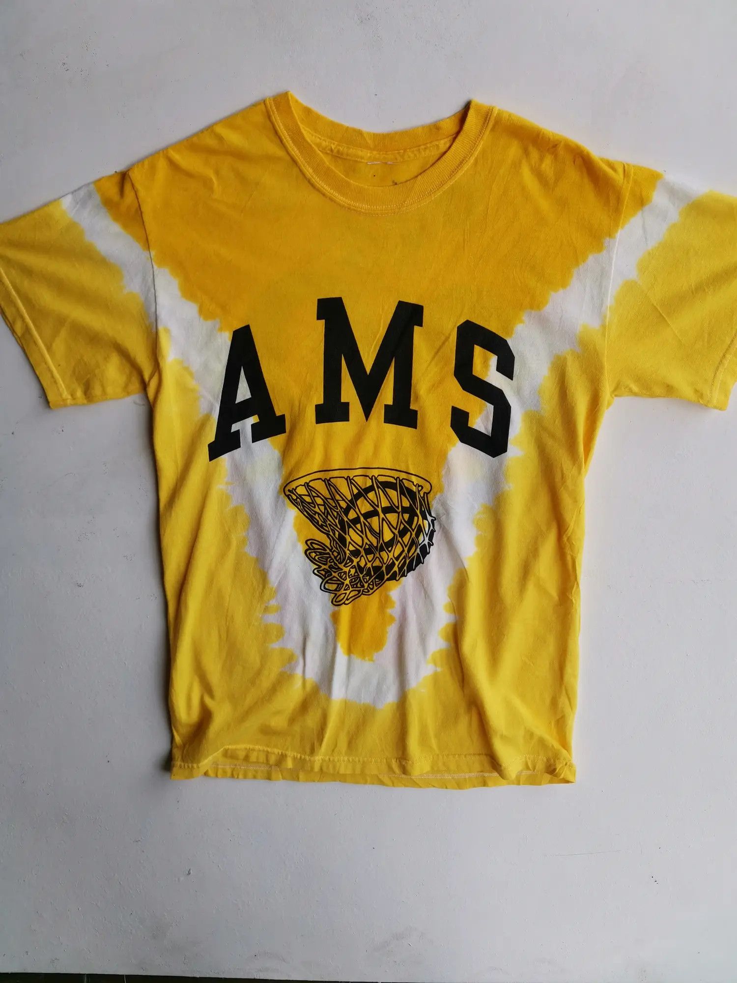 Designer Rare!!! AMS Basketball Big Logo T-shirt Size US S / EU 44-46 / 1 - 1 Thumbnail