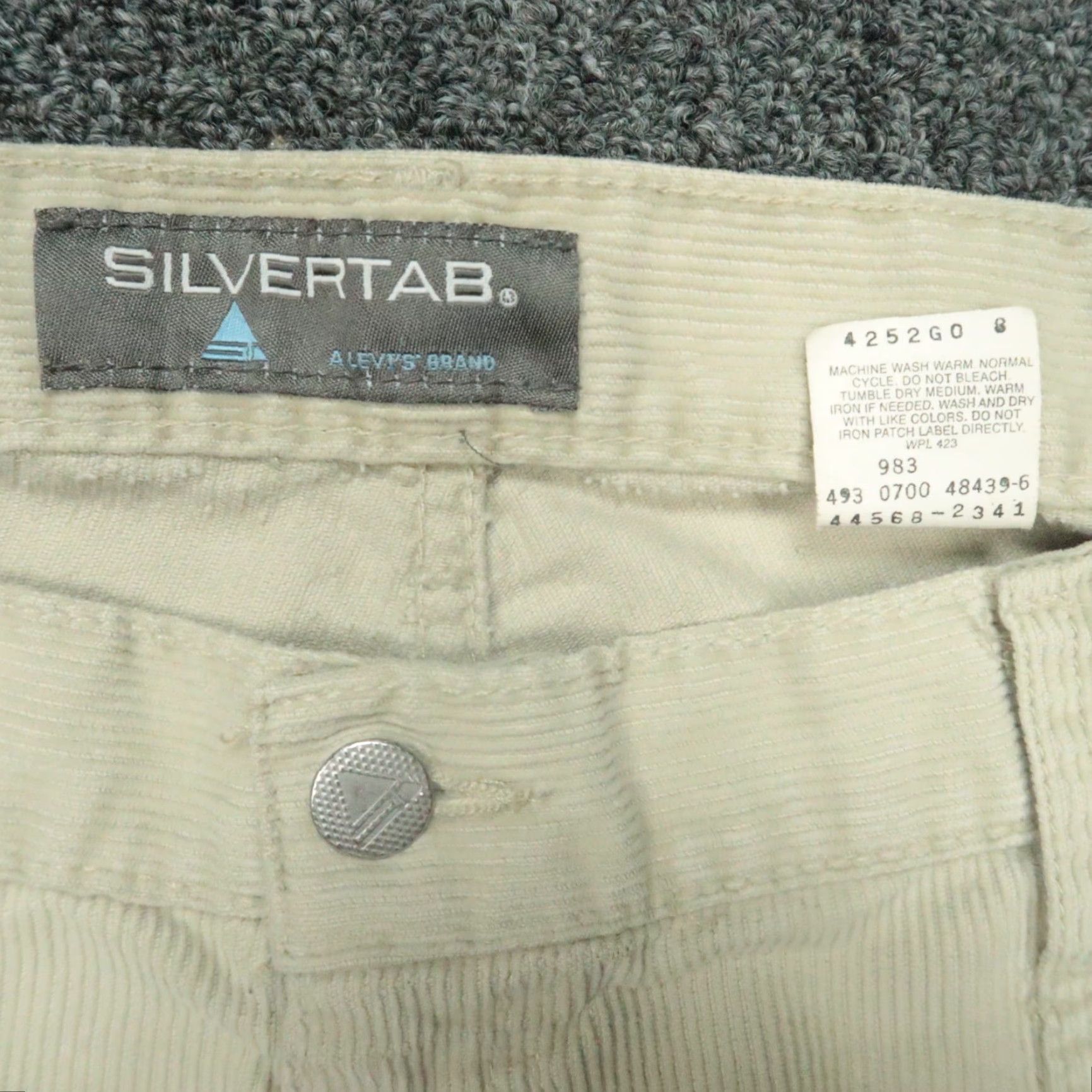 Levi's VINTAGE Levi's Silvertab Pants Men 38x32 Corduroy Stone Beige Baggy Chino Slim Straight Casual Mens Size US 38 / EU 54 - 4 Thumbnail