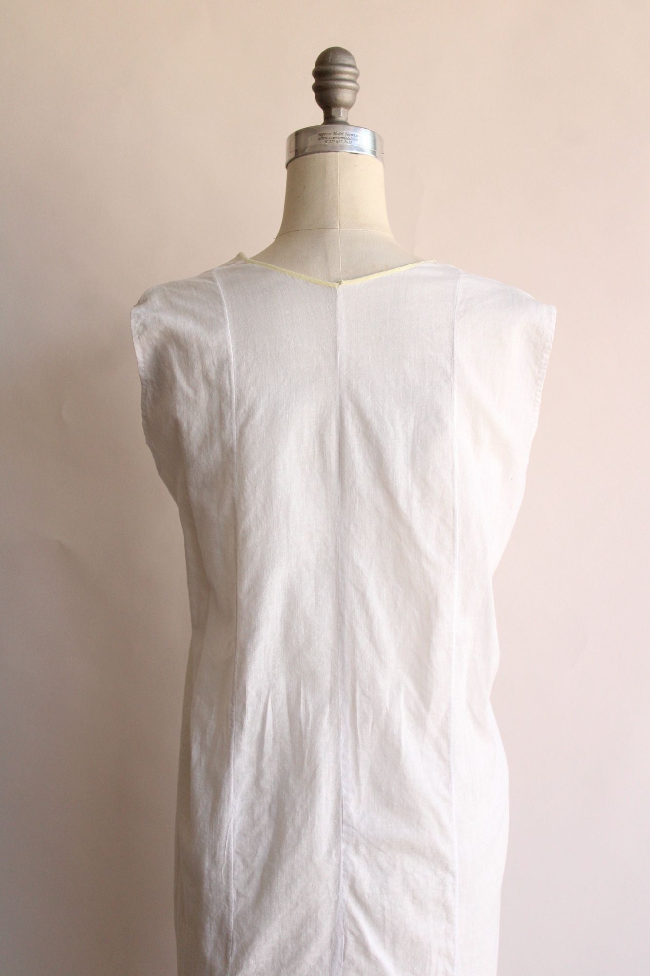 Vintage Vintage 1910s 1920s Nightgown, Volup Size Antique White Cott Size ONE SIZE - 9 Thumbnail