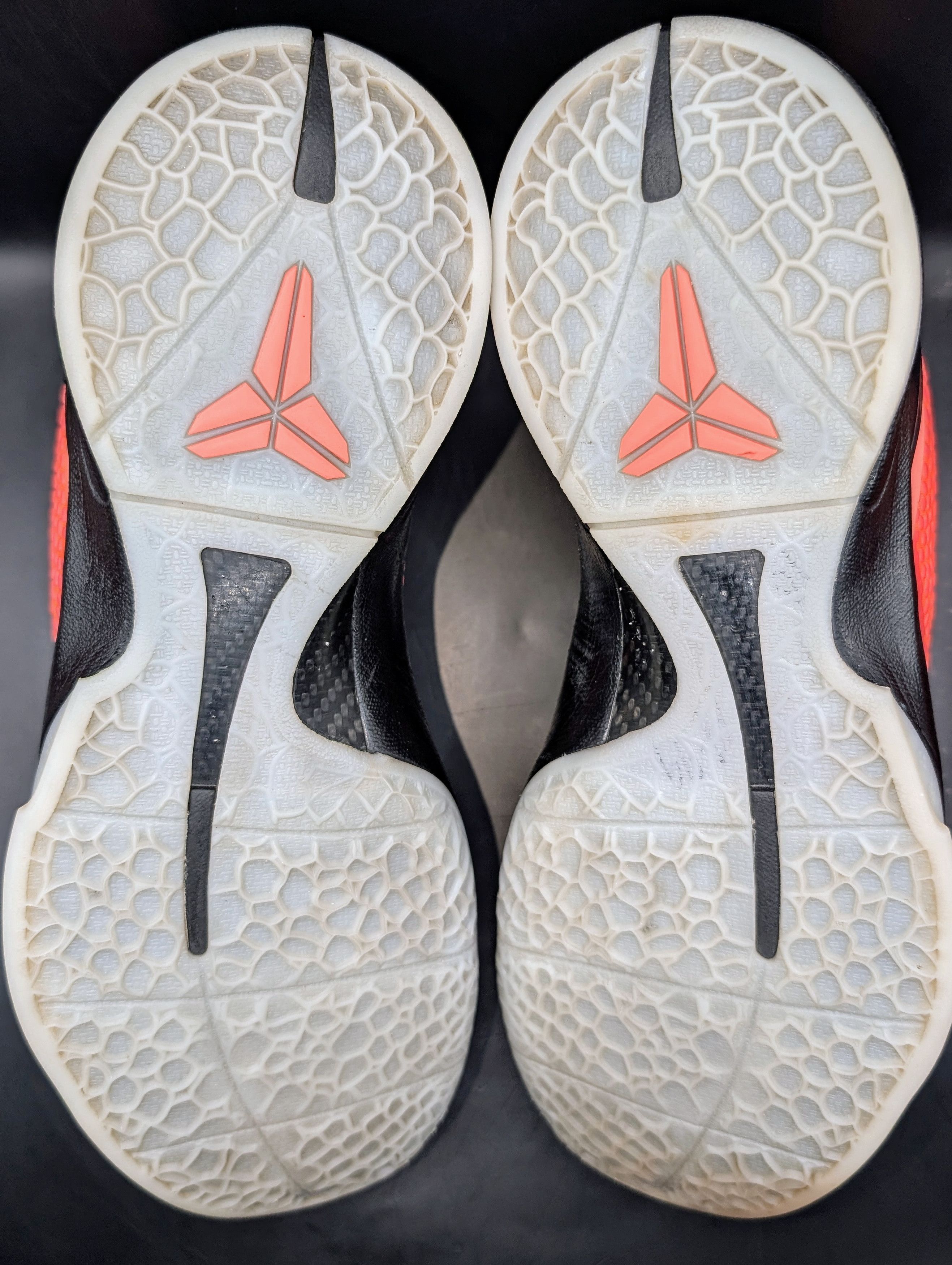 Nike Nike Zoom Kobe 6 FC Barcelona Away Mango PROMO rare pair Size US 12.5 / EU 45-46 - 7 Thumbnail