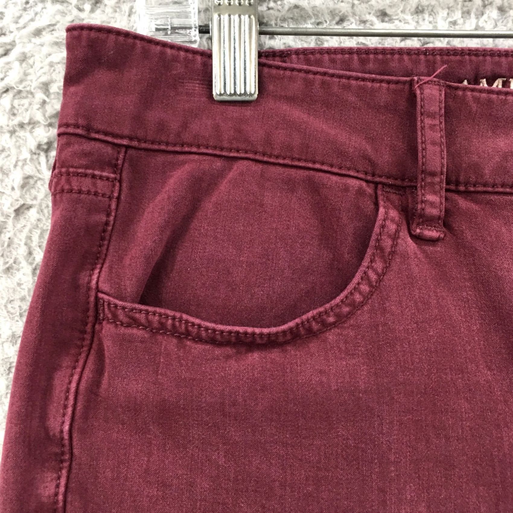 American Eagle Outfitters American Eagle Outfitters Hi-Rise Jegging Jeans Womens 8 Red Button Stretch Zip Adult Regular Size 8 Denim Warm Season 4-Pocket Size 30" / US 8 / IT 44 - 4 Thumbnail