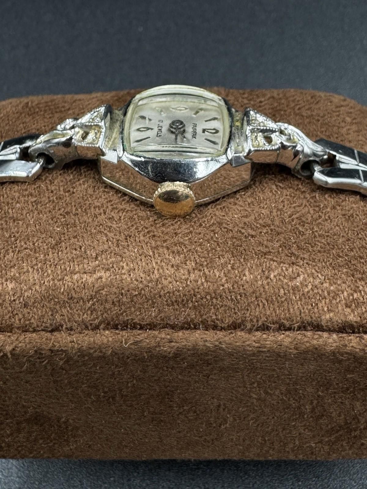 Designer Vintage Fairfax 17J Ladies Watch Speidel Band Swiss Working Size ONE SIZE - 4 Thumbnail