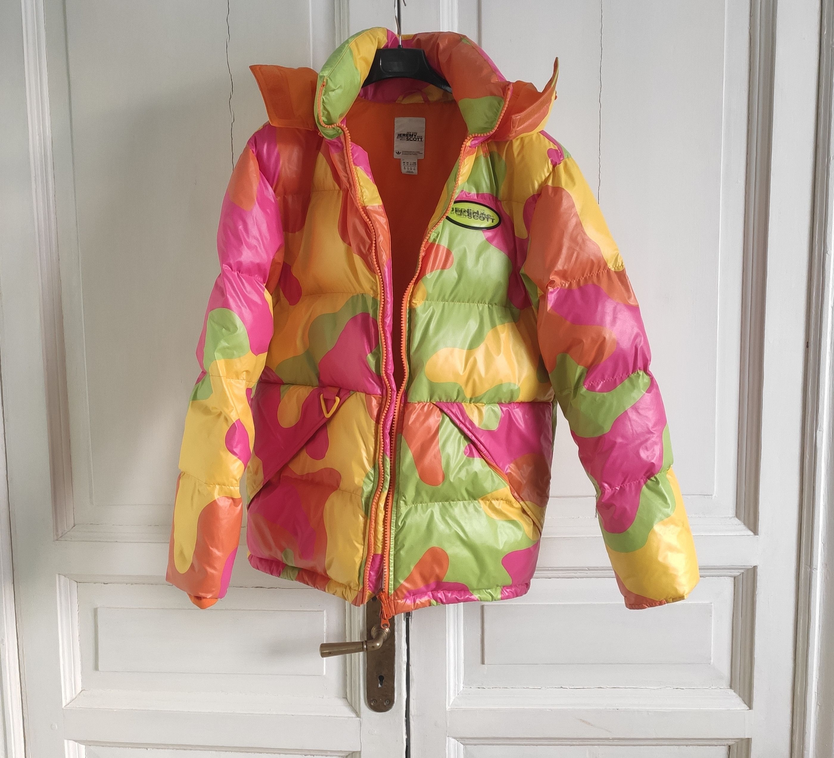 Adidas × Jeremy Scott Neon Camouflage puffer.Like Vetements or Balenciaga Size L / US 10 / IT 46 - 3 Thumbnail