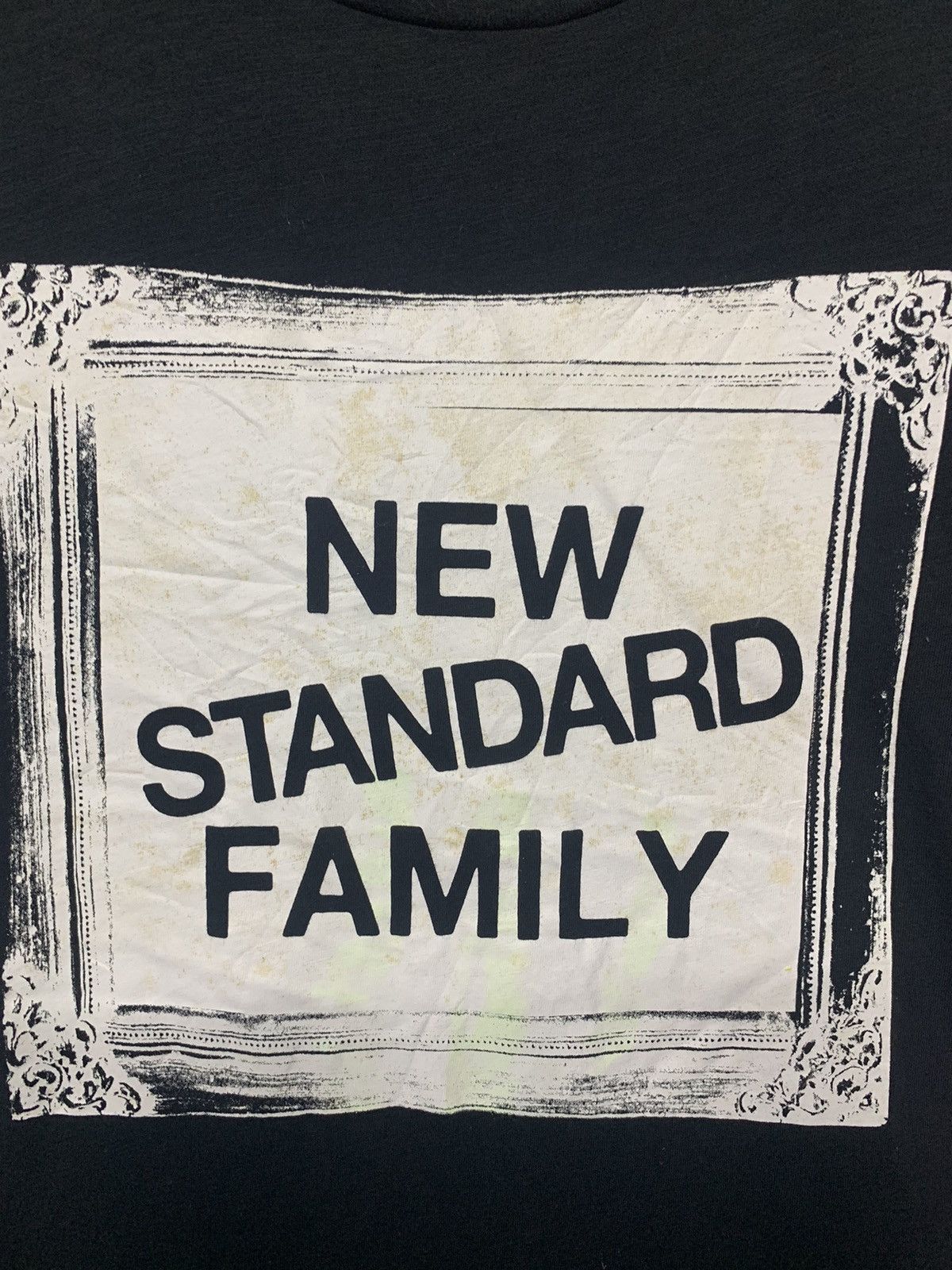 Undercover × Uniqlo Uniqlo X Undercover "New Standard Family" T Shirt Size US M / EU 48-50 / 2 - 5 Thumbnail